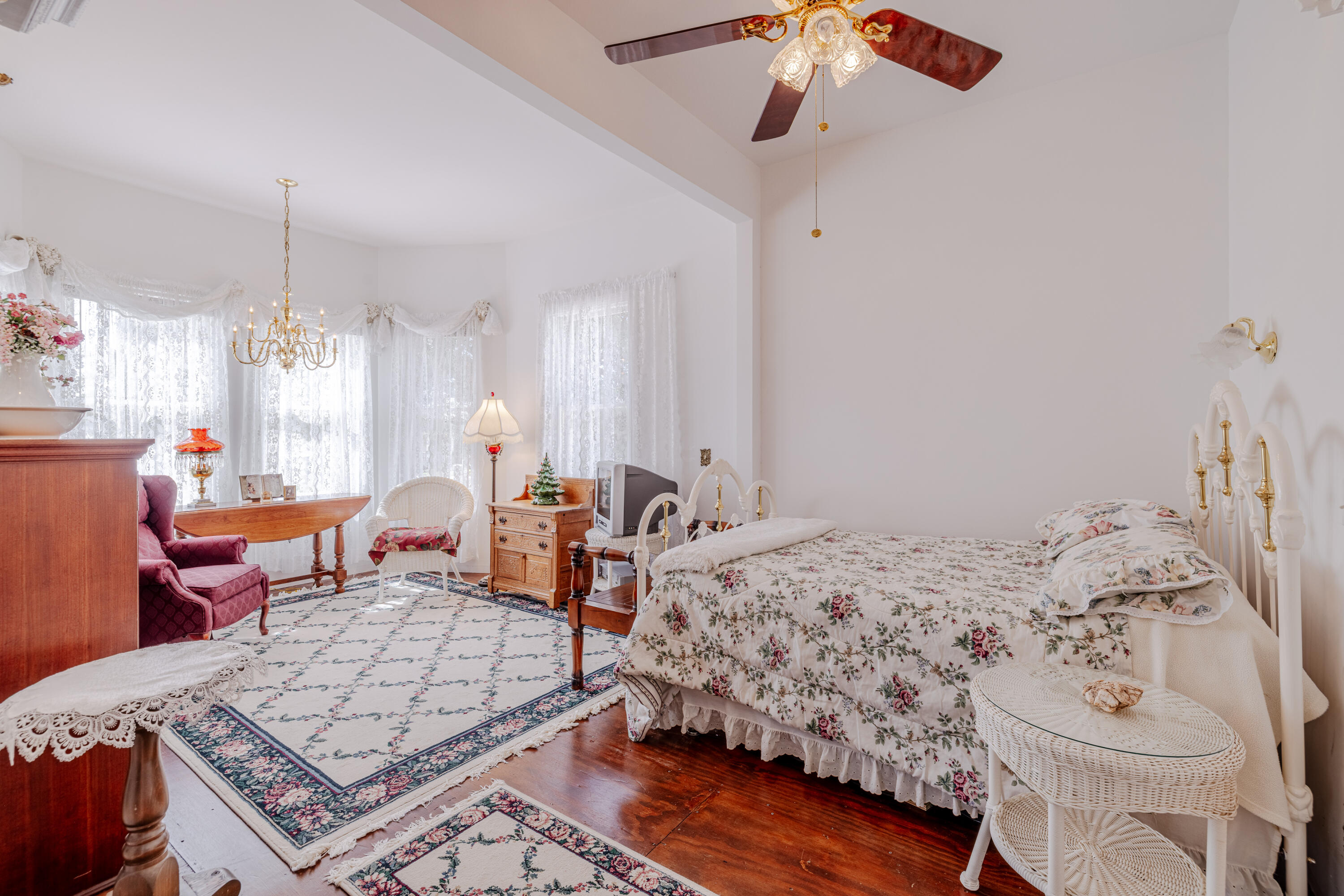 WESTLAKE ESTATES PH 1 - Residential