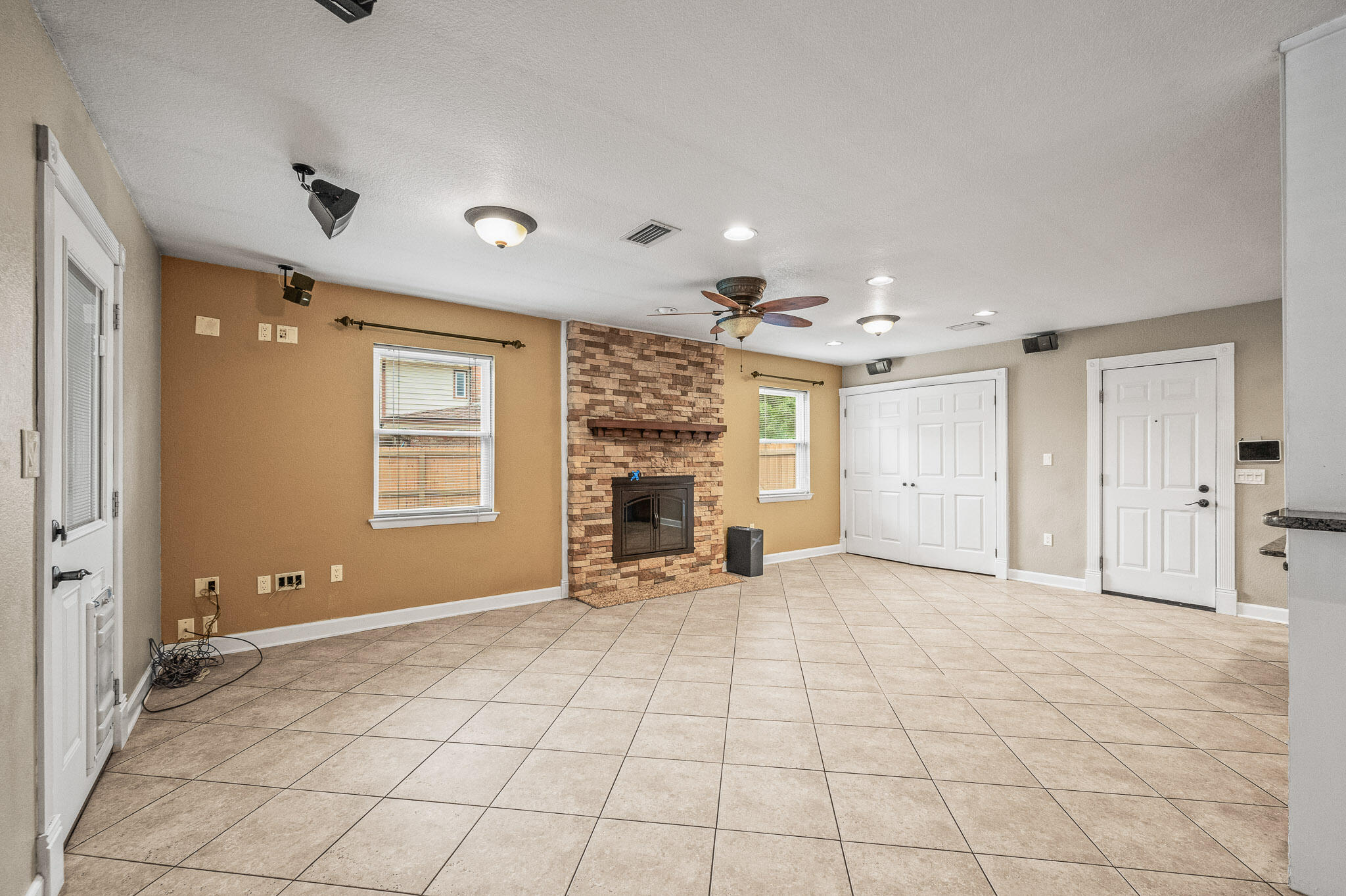 KENWOOD S/D 2ND ADDN - Residential