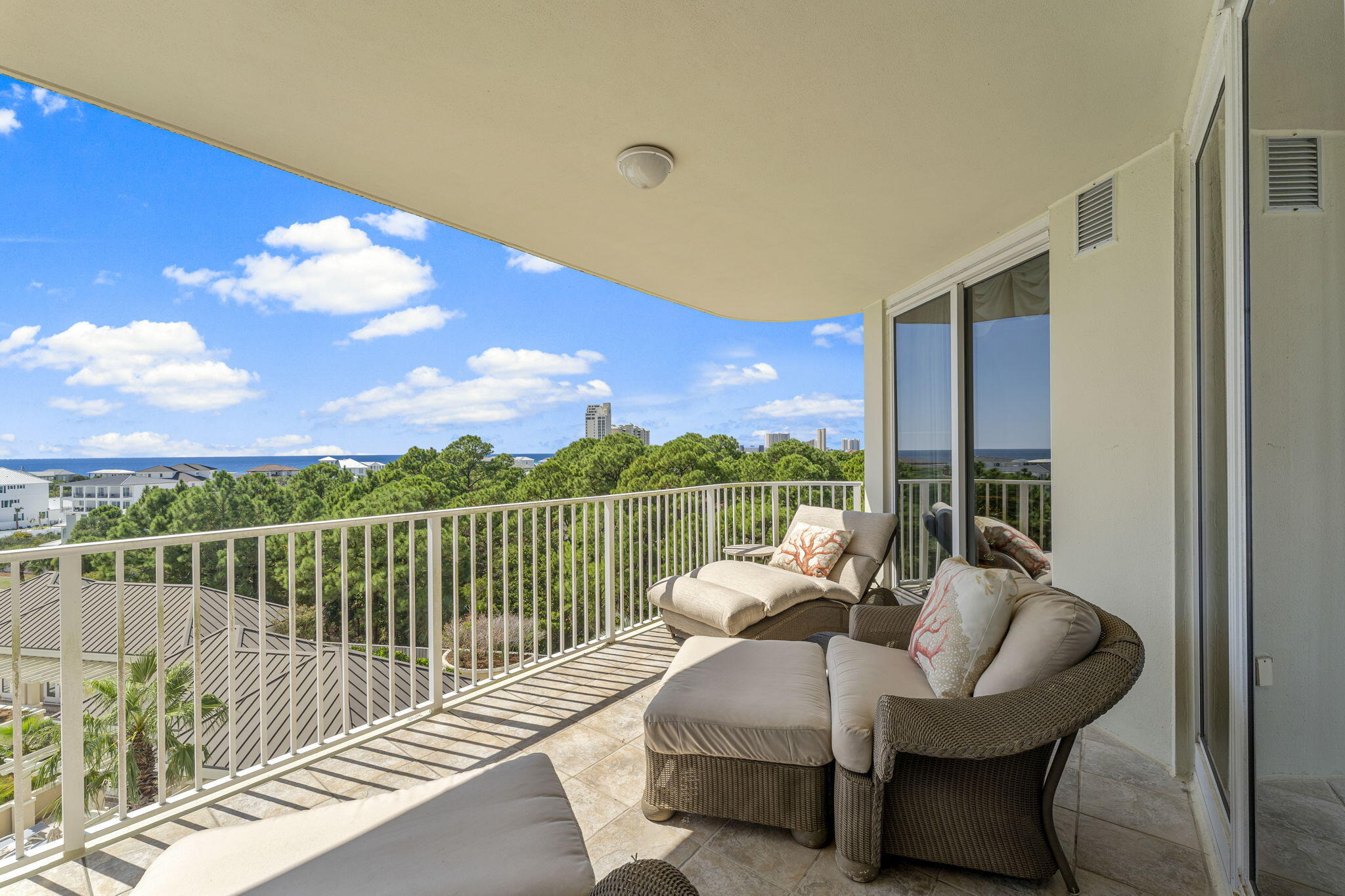 ONE BEACH CLUB DRIVE - Residential