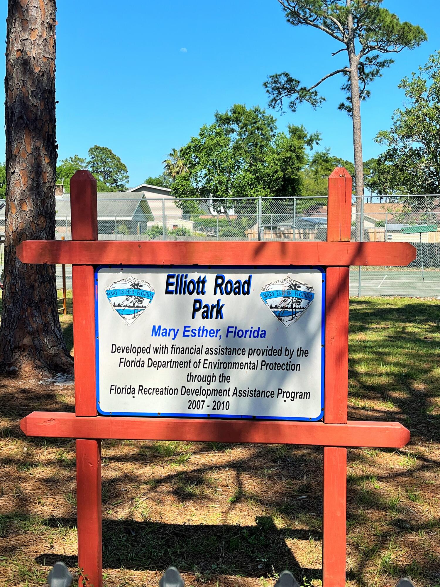 MARY ESTHER MANOR - Residential