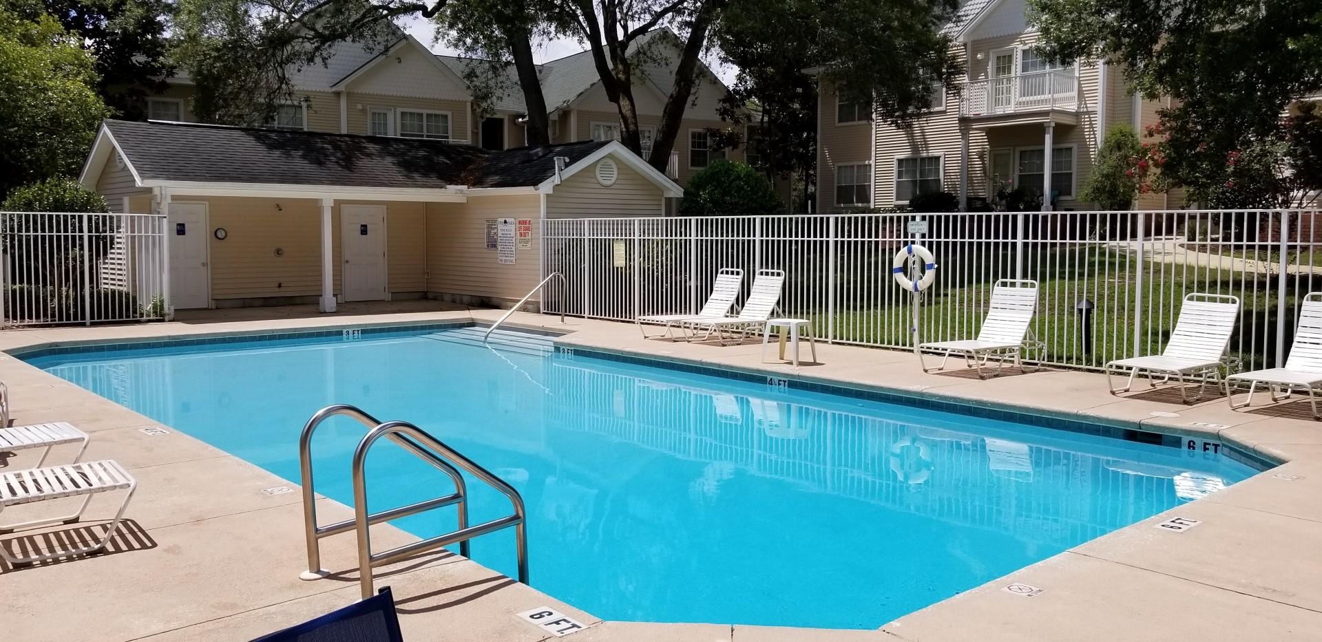 THE OAKS AT NICEVILLE - Residential