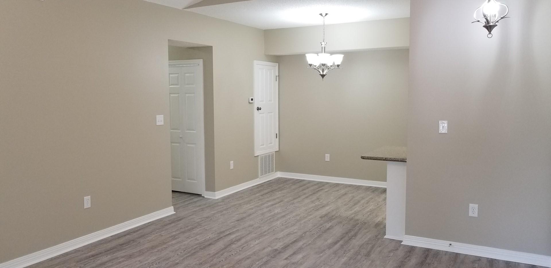 THE OAKS AT NICEVILLE - Residential