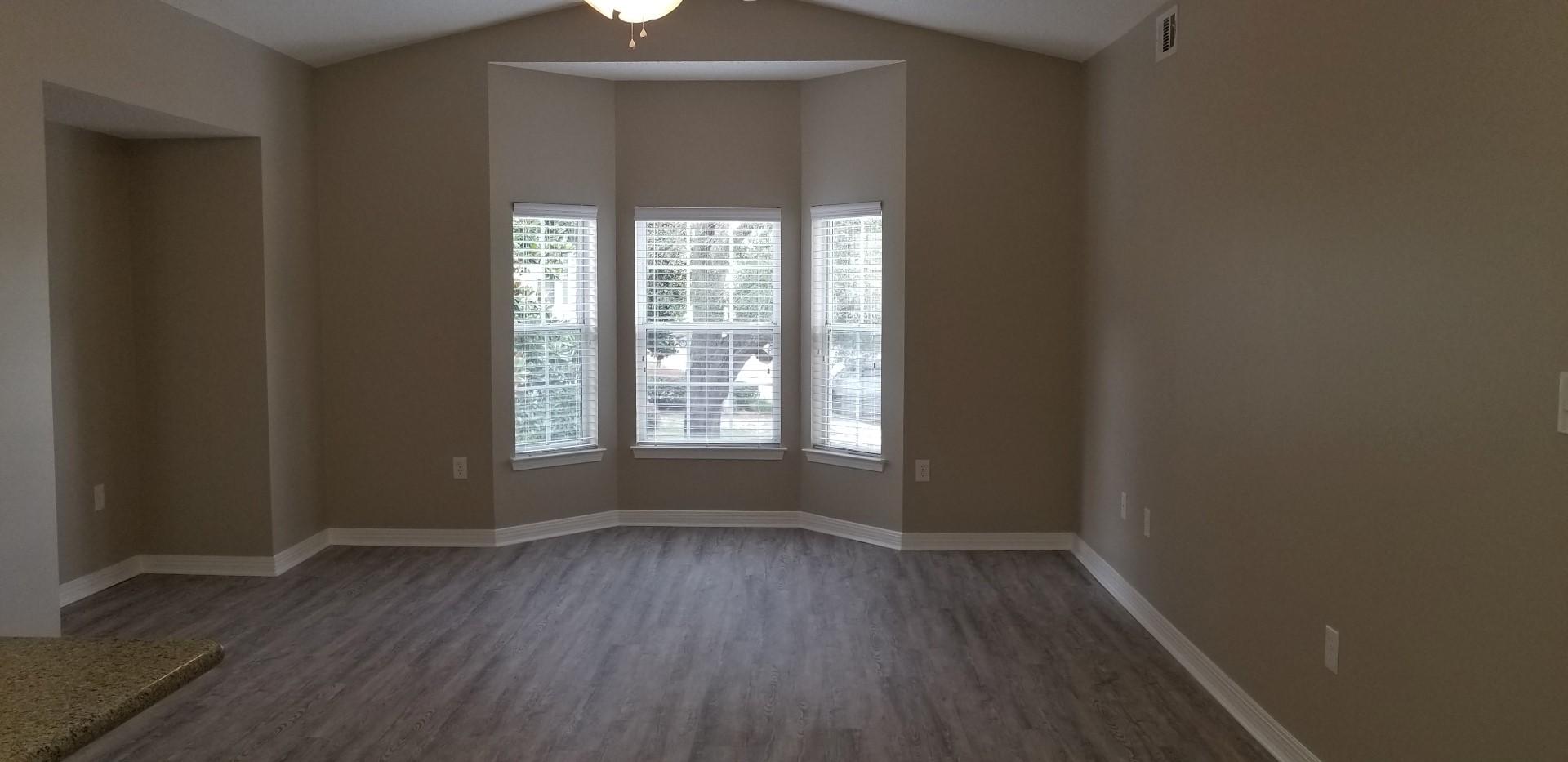 THE OAKS AT NICEVILLE - Residential