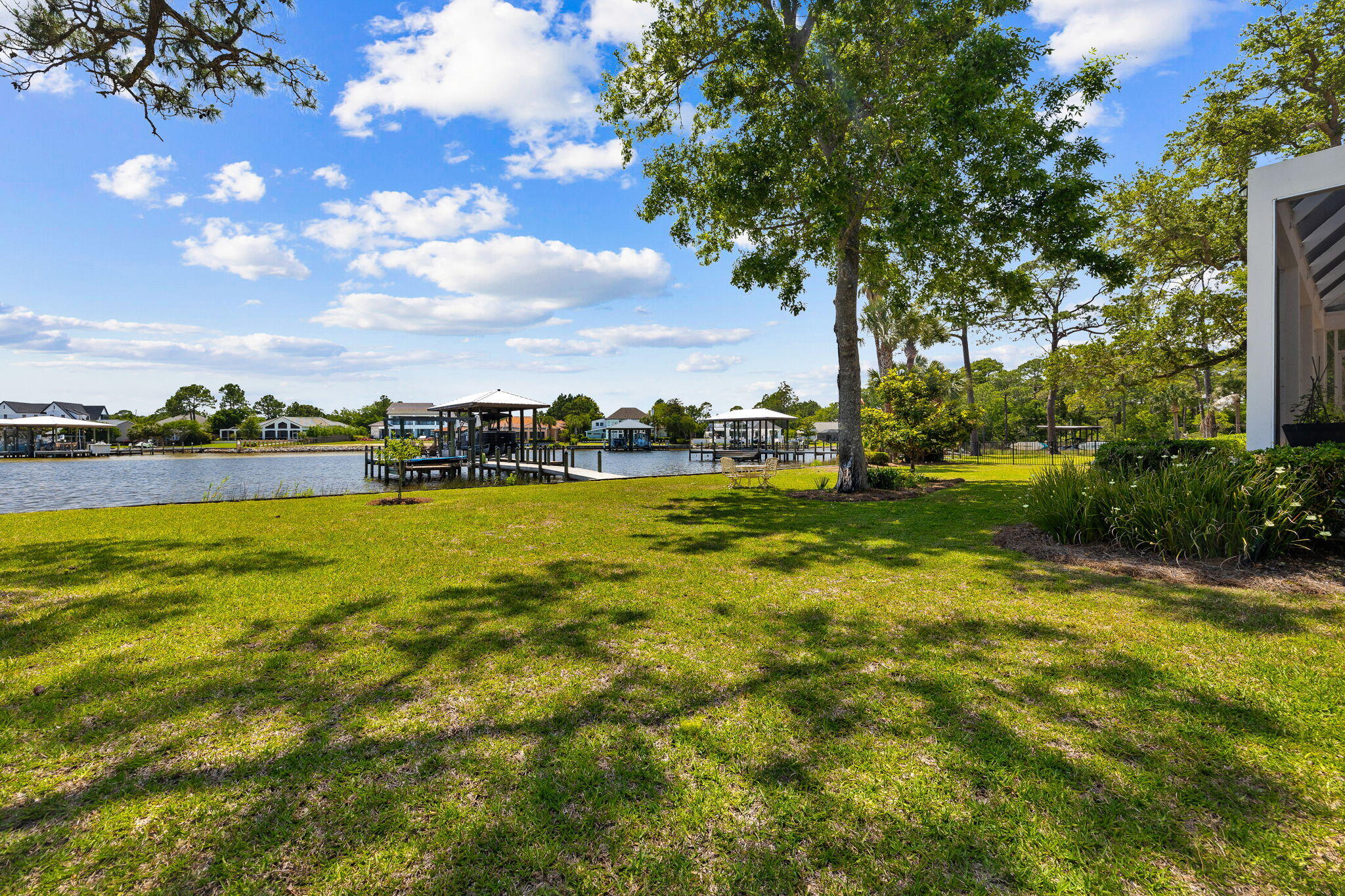 DRIFTWOOD ESTATES - Residential