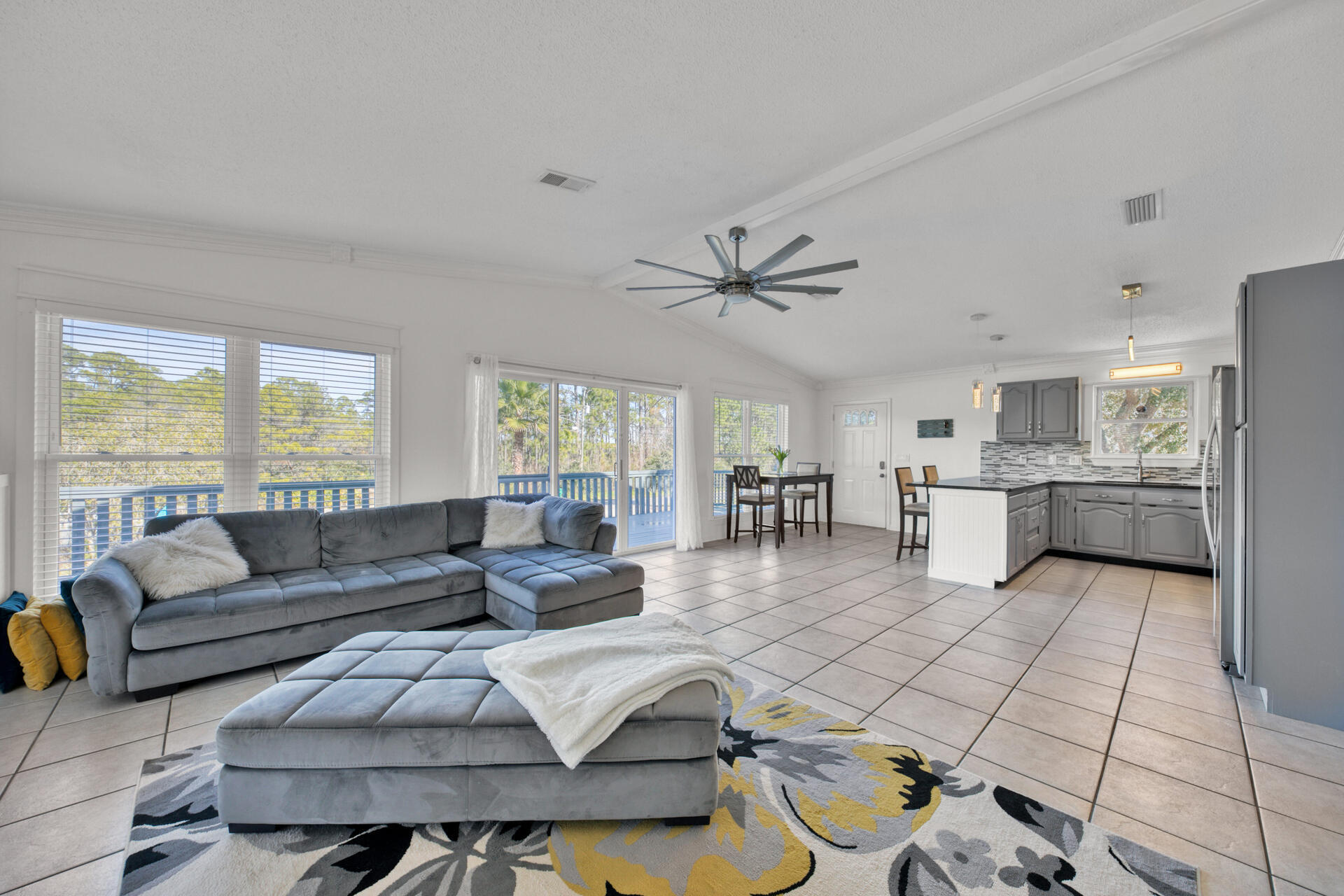 LAKE POWELL ESTATES - Residential