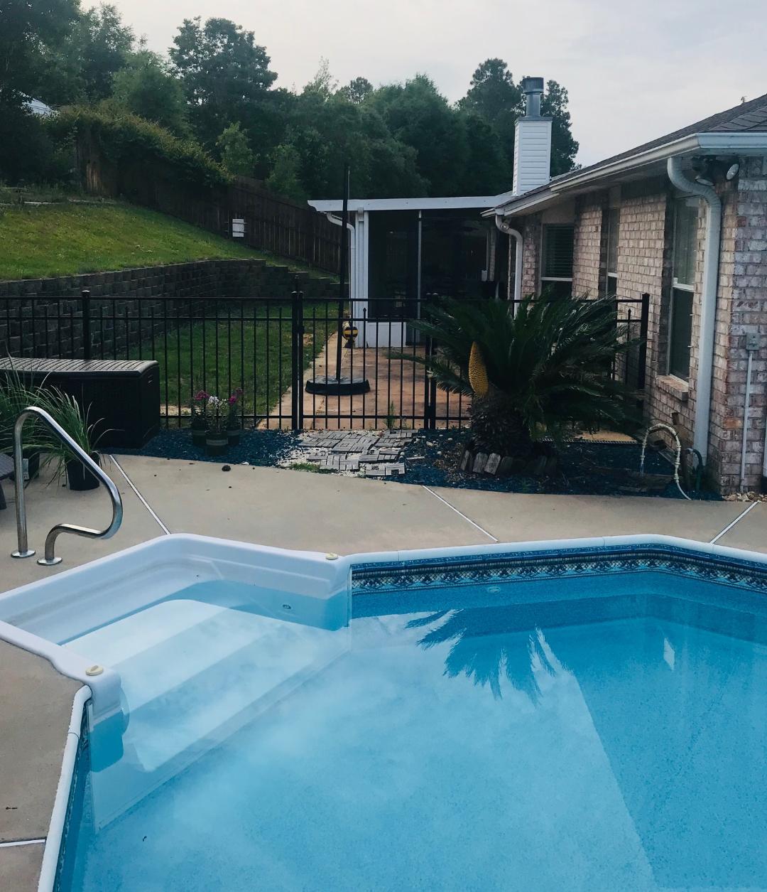 COUNTRYVIEW ESTATES 10TH ADDN - Residential Lease