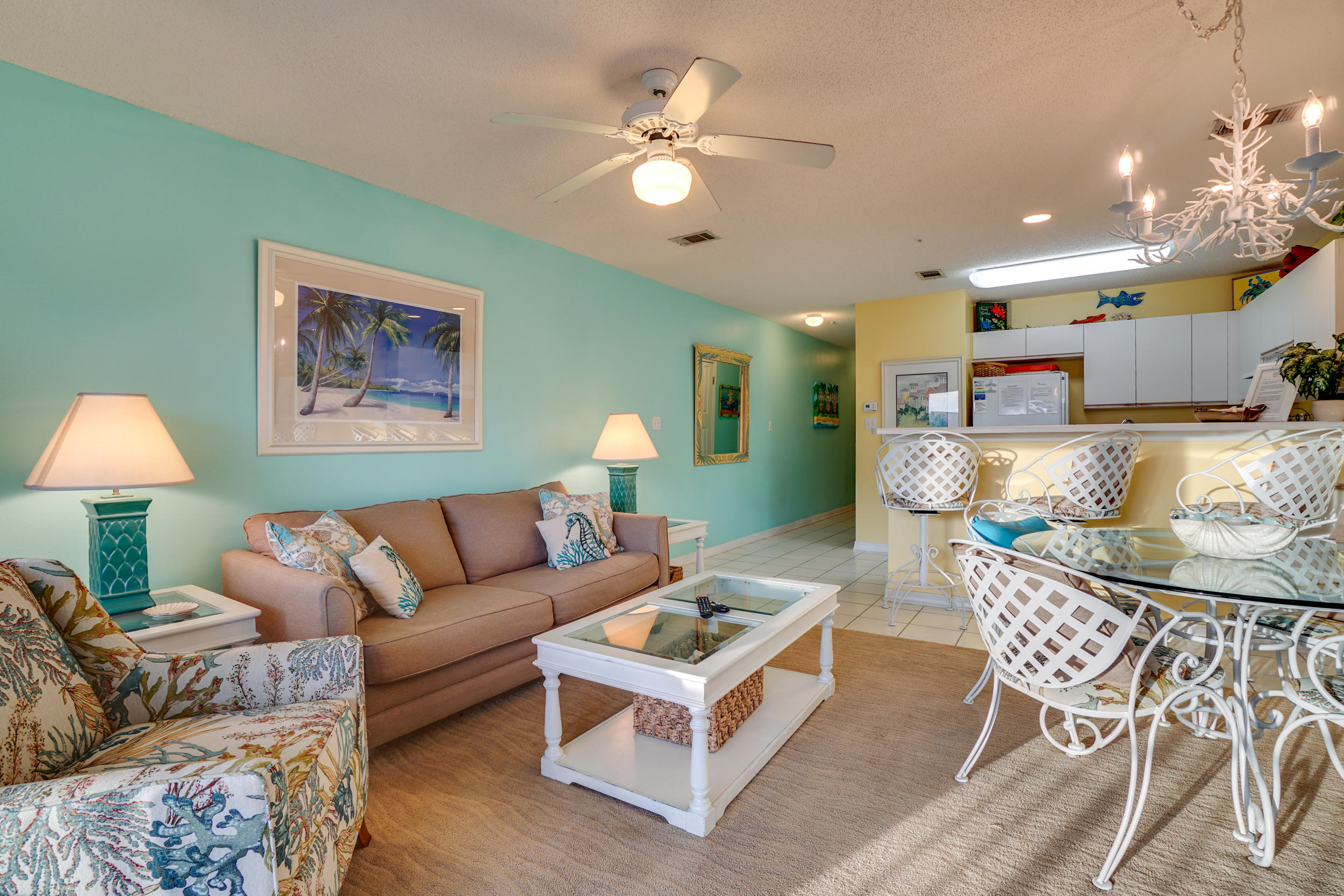 MARAVILLA CONDO 2 - Residential