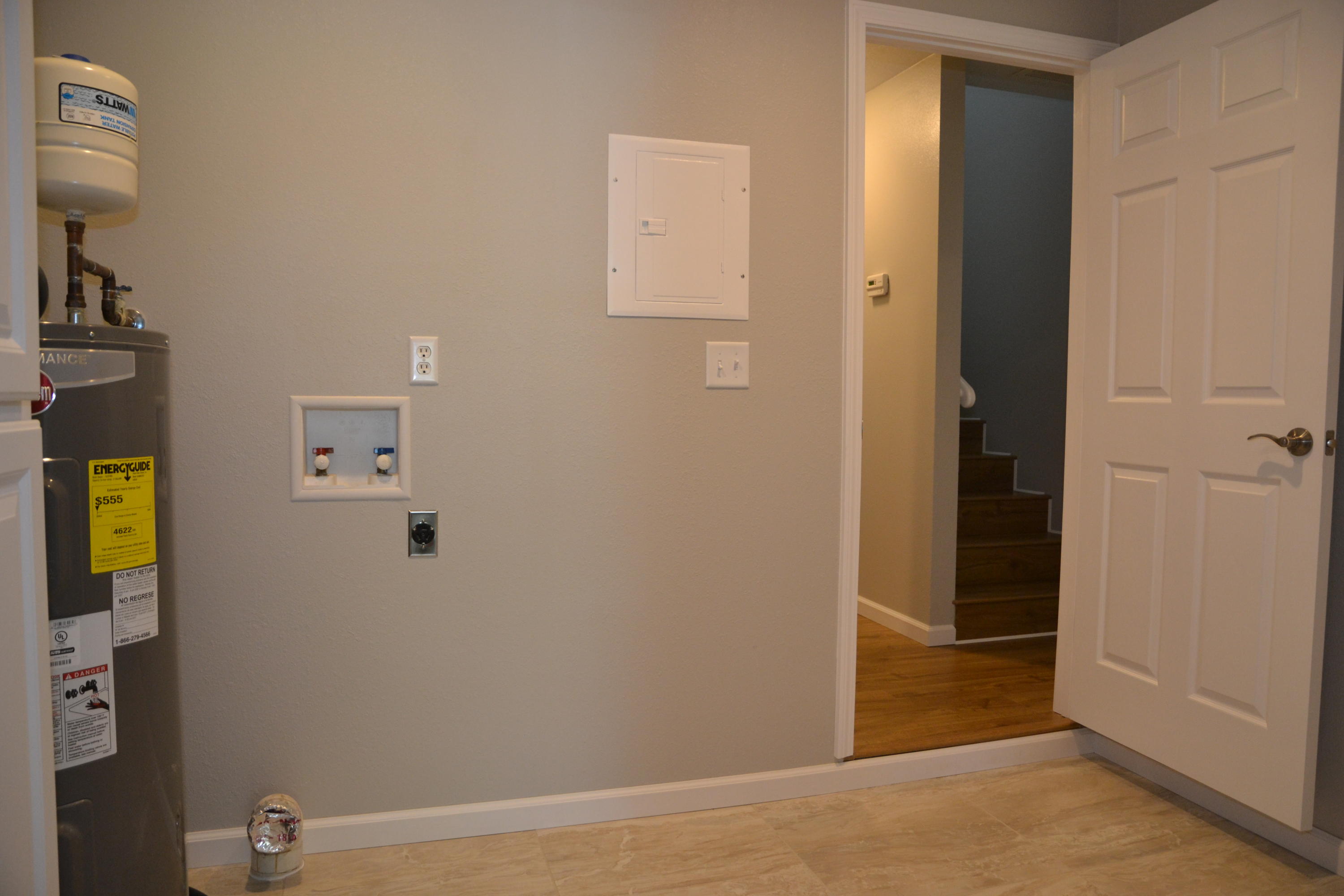 DOGWOOD ESTATES 1ST ADDN - Residential