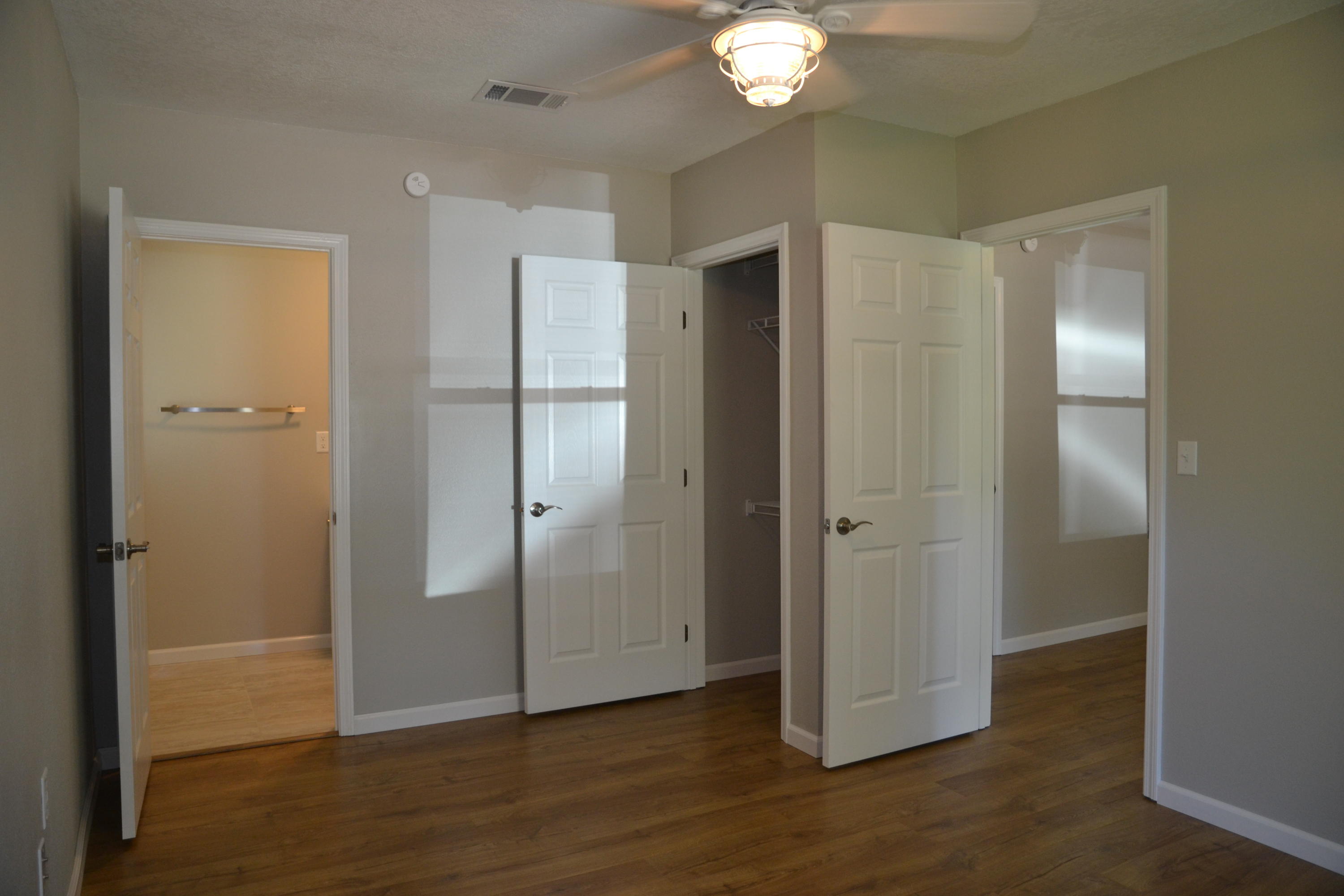 DOGWOOD ESTATES 1ST ADDN - Residential