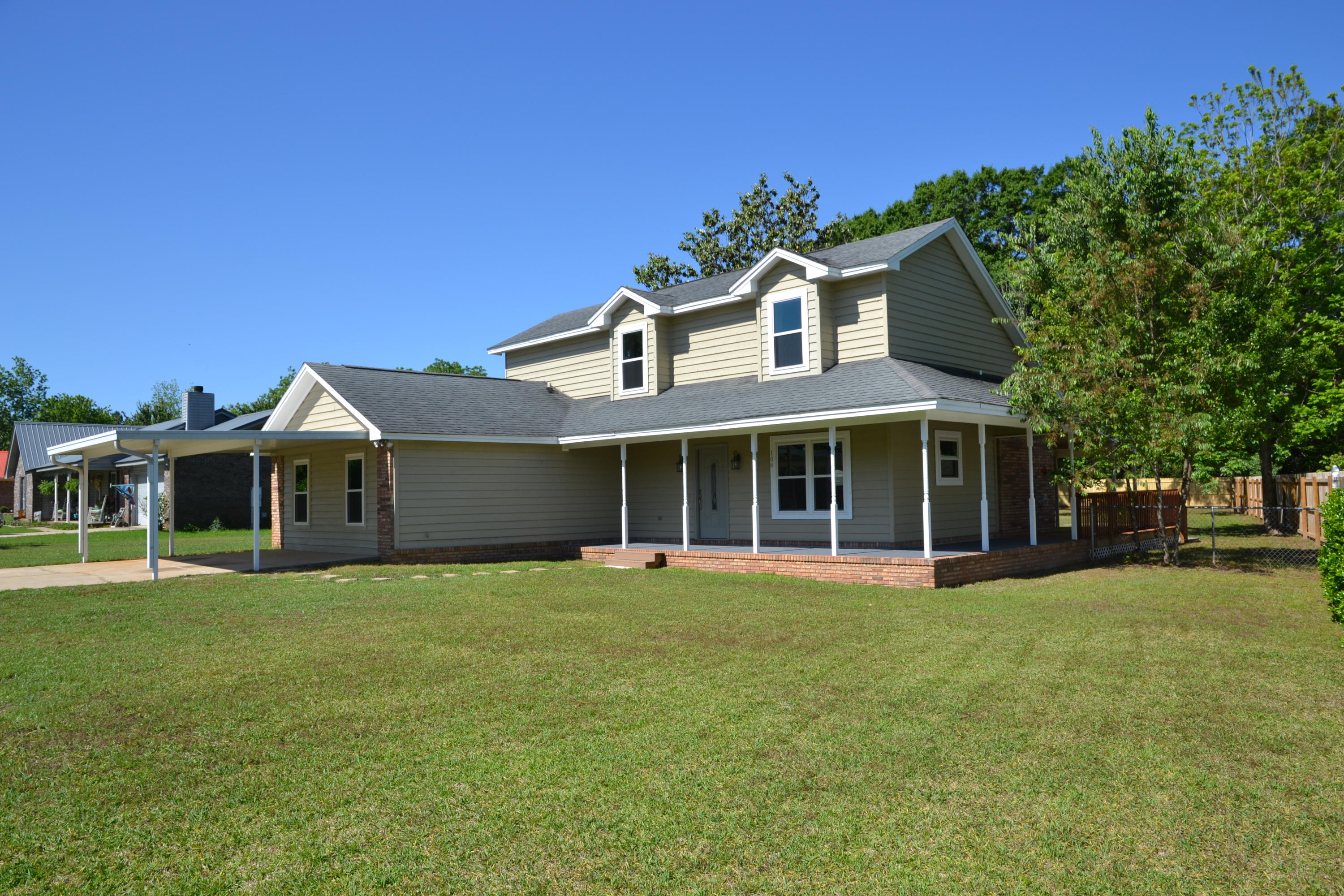 DOGWOOD ESTATES 1ST ADDN - Residential