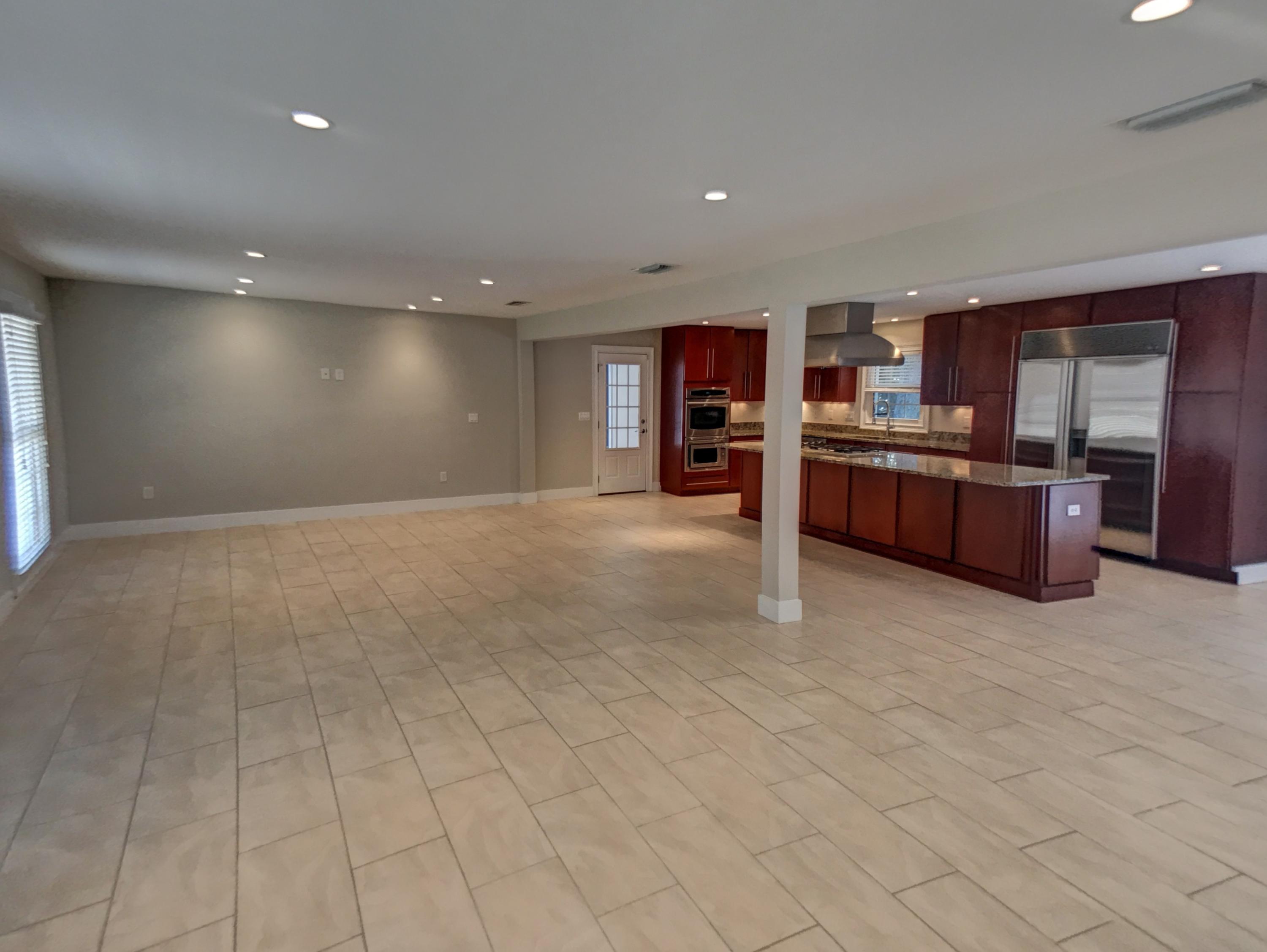 SANDESTIN ESTATES - Residential