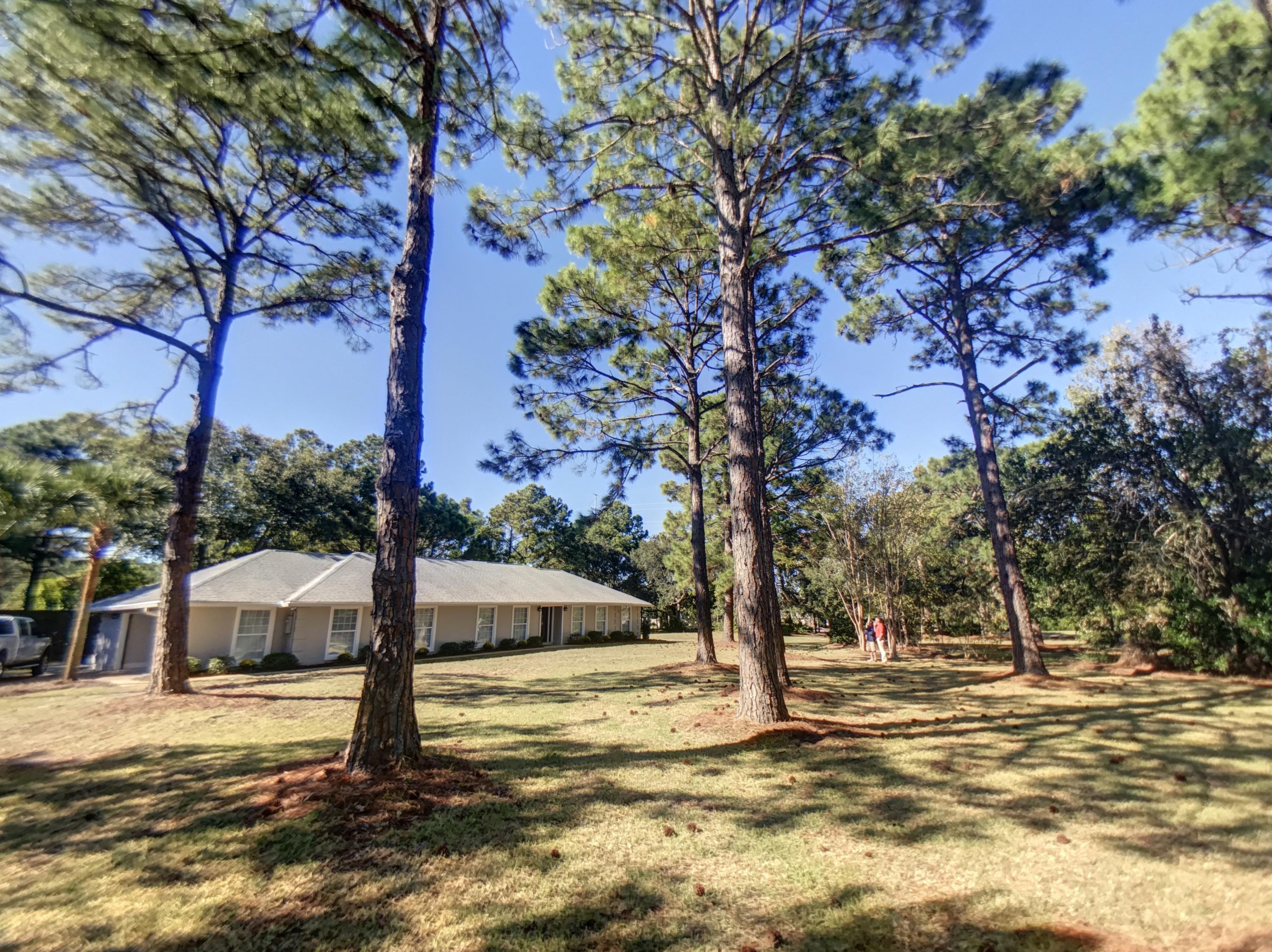 SANDESTIN ESTATES - Residential