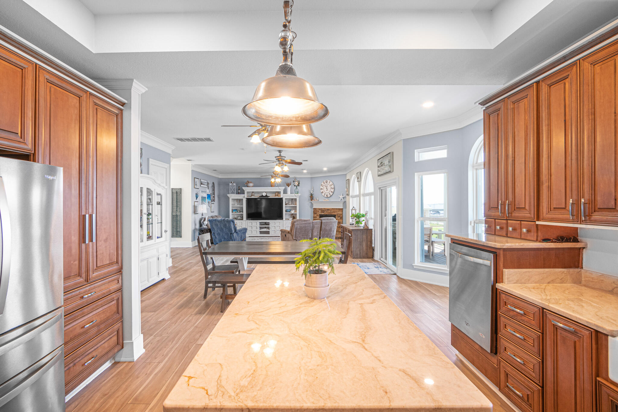 SPARKLING WATERS - Residential