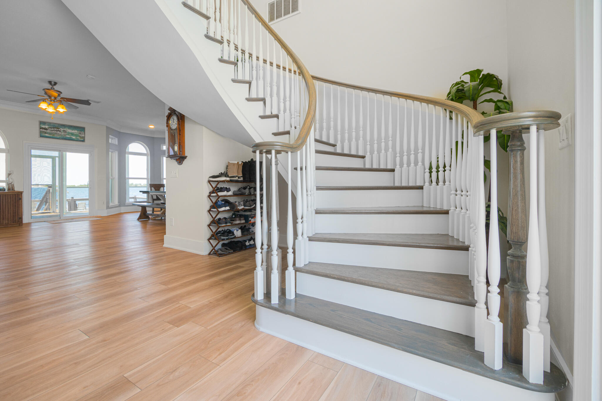 SPARKLING WATERS - Residential