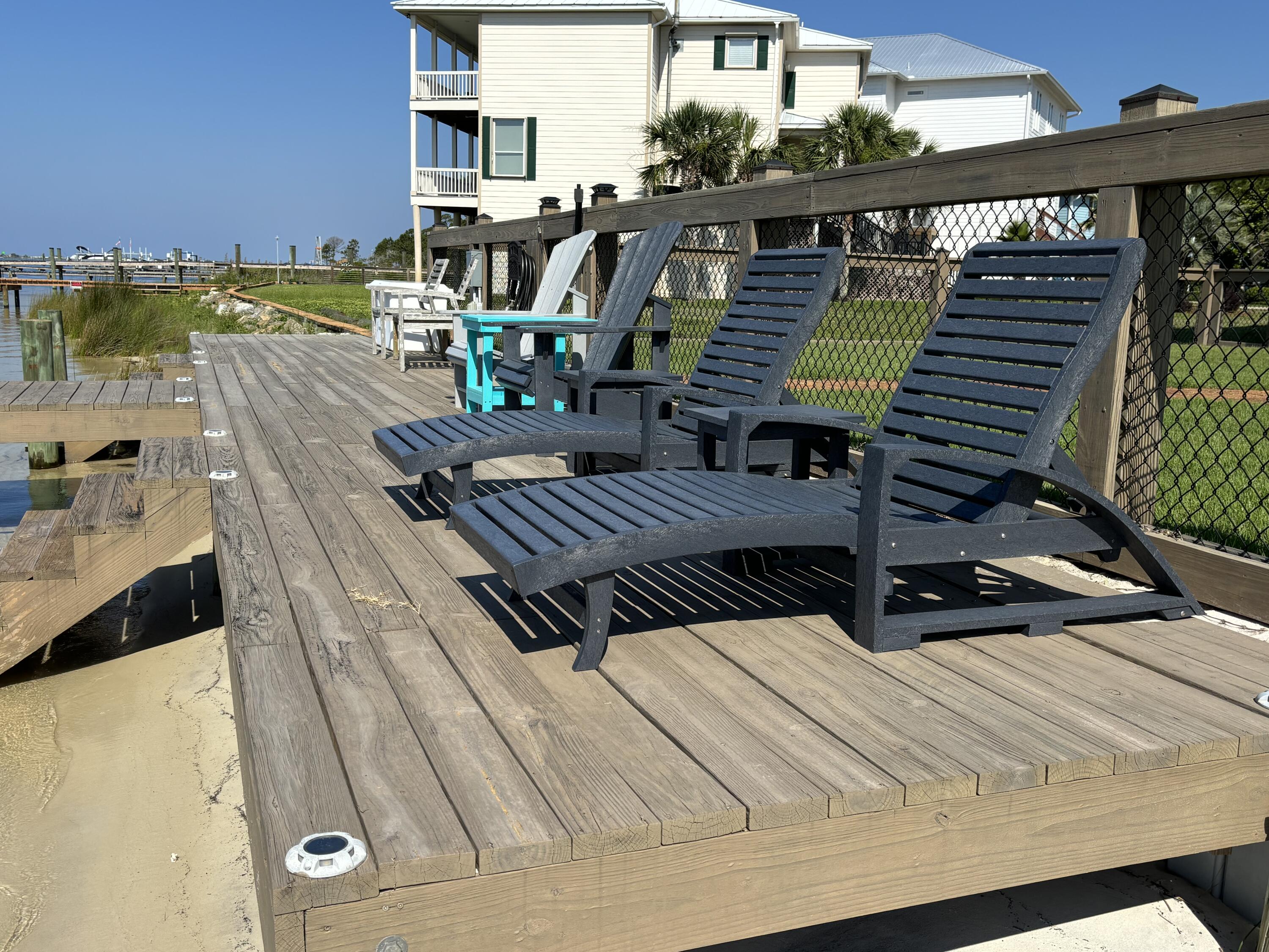 SPARKLING WATERS - Residential