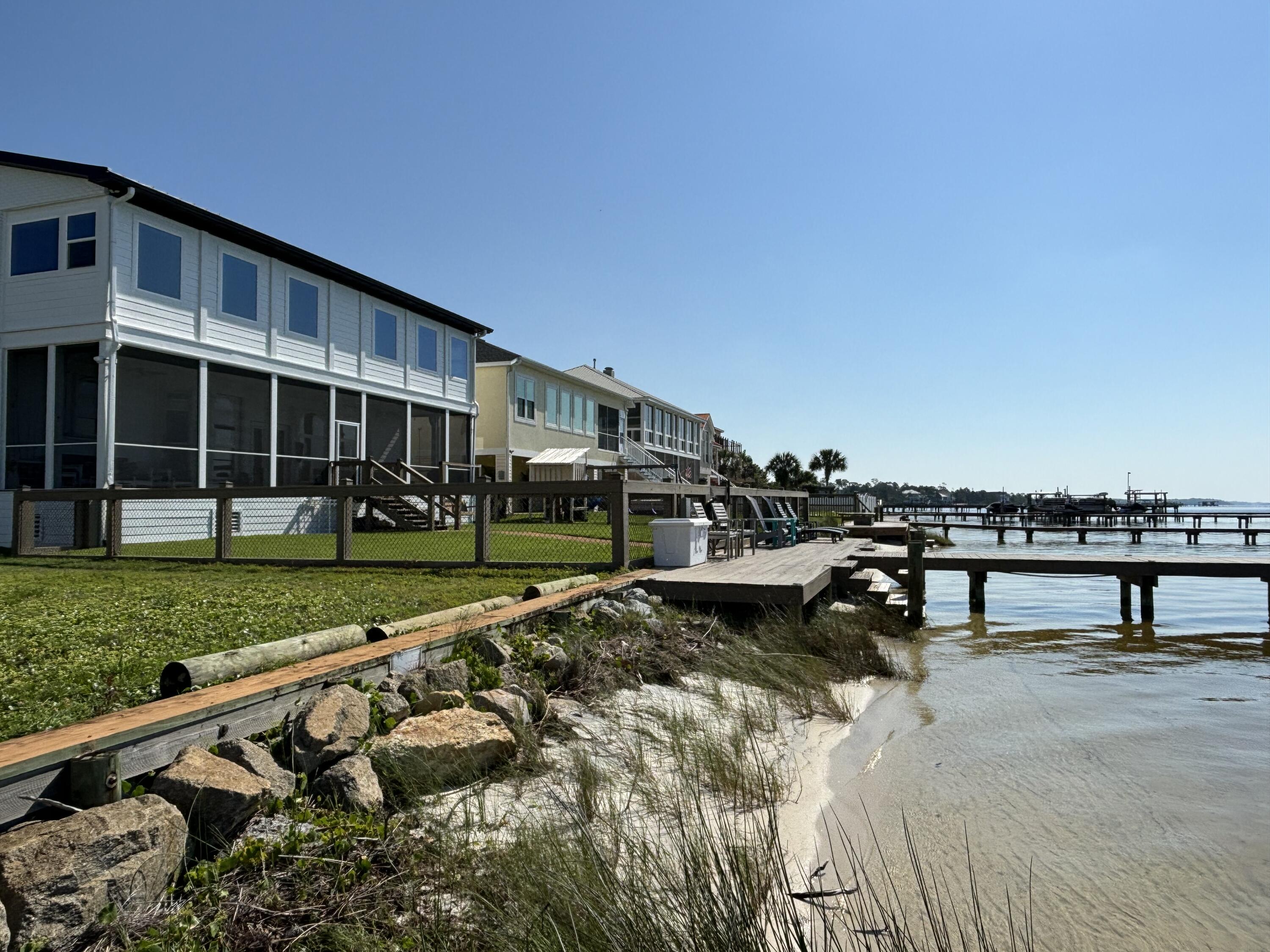 SPARKLING WATERS - Residential