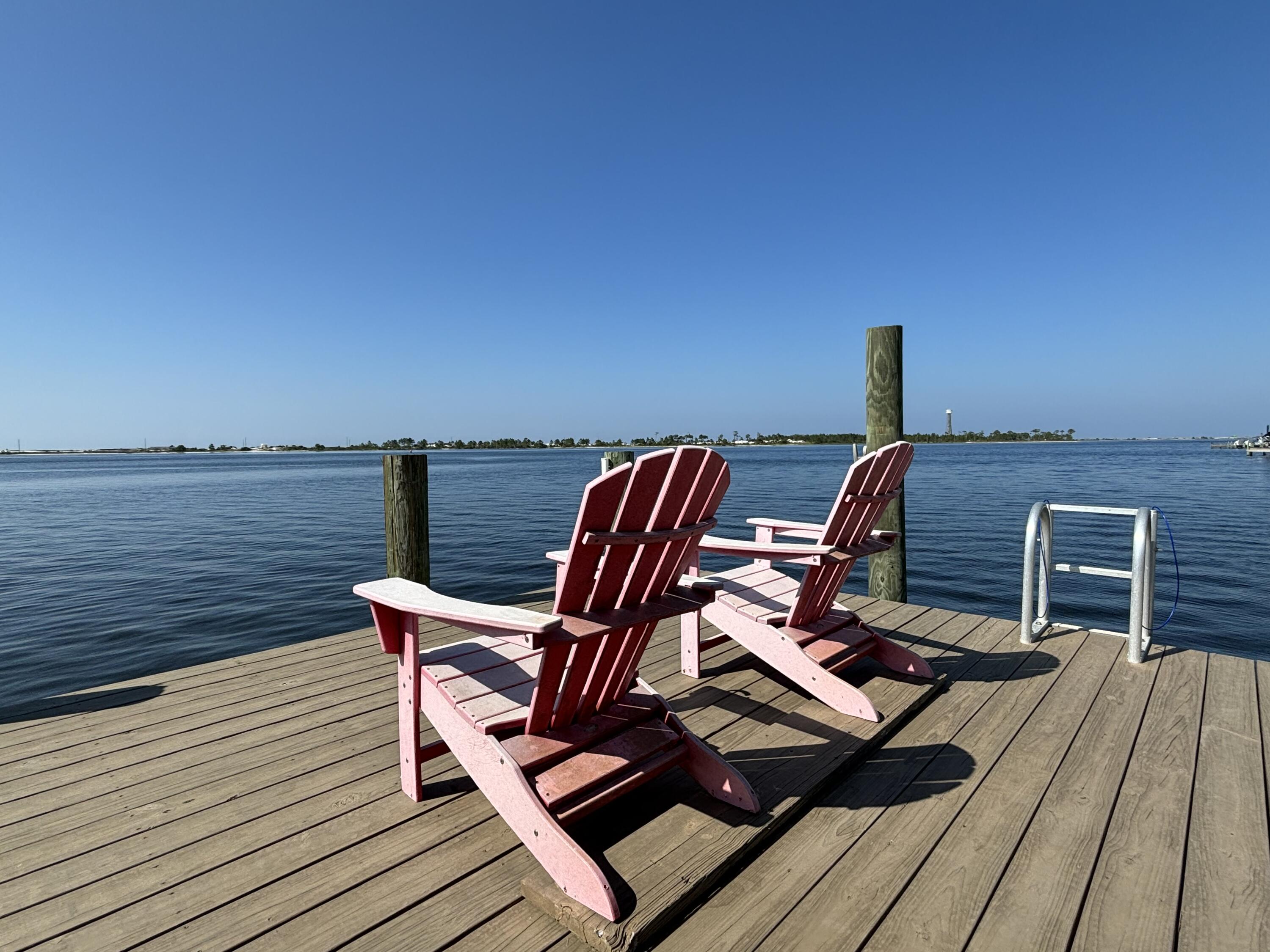 SPARKLING WATERS - Residential