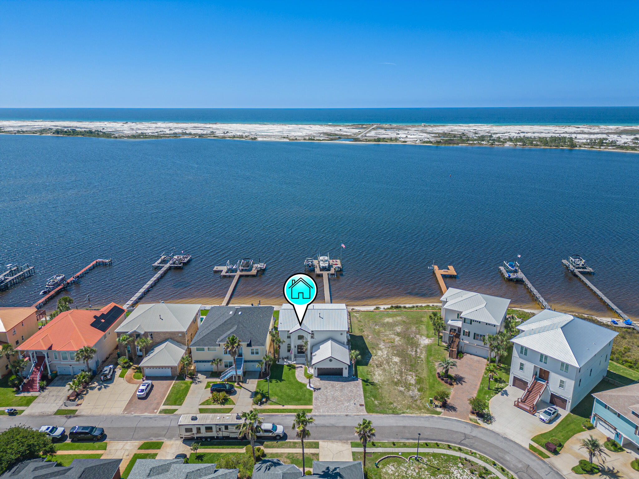 SPARKLING WATERS - Residential