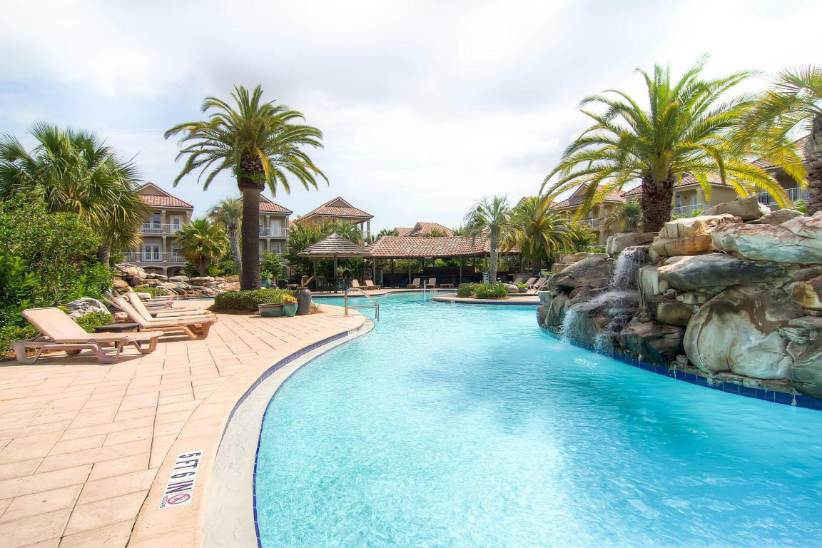 VILLAGES OF CRYSTAL BEACH - Residential