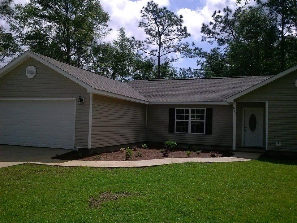 OAKWOOD LAKES ESTATES - Residential