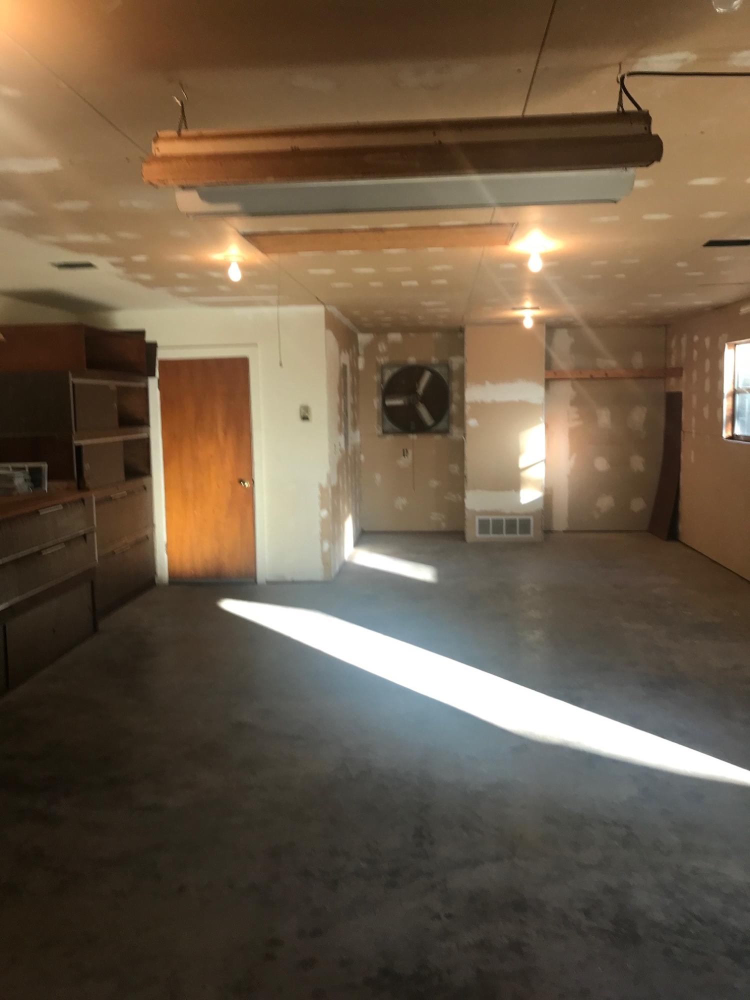 M&B - Hilltop Acres - Residential