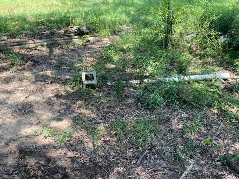 METES & BOUNDS - Farm