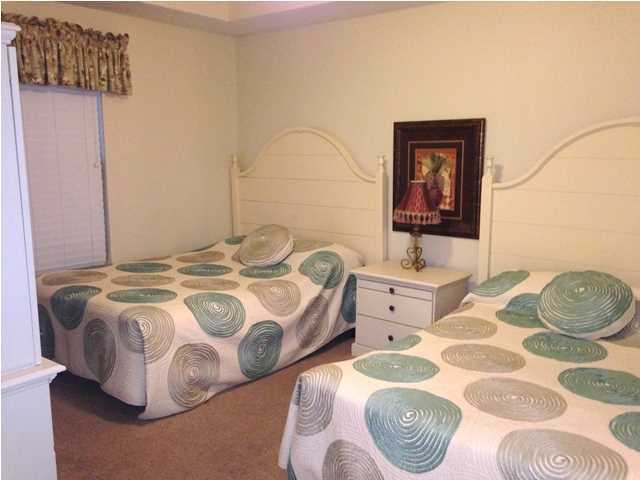 SUMMERWINDS - Residential