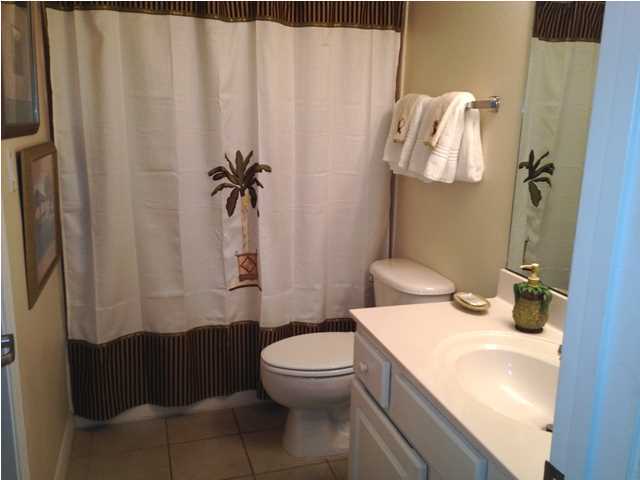 SUMMERWINDS - Residential