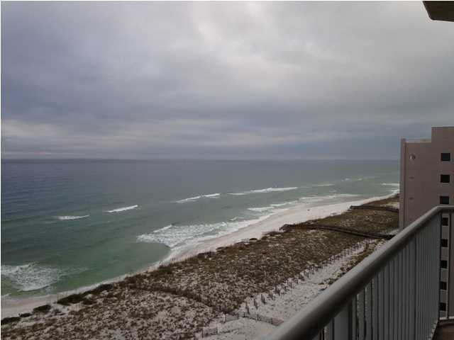 SUMMERWINDS - Residential