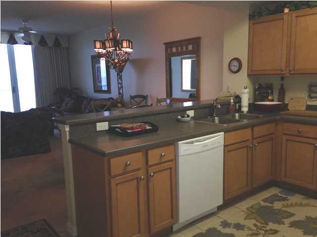 SUMMERWINDS - Residential