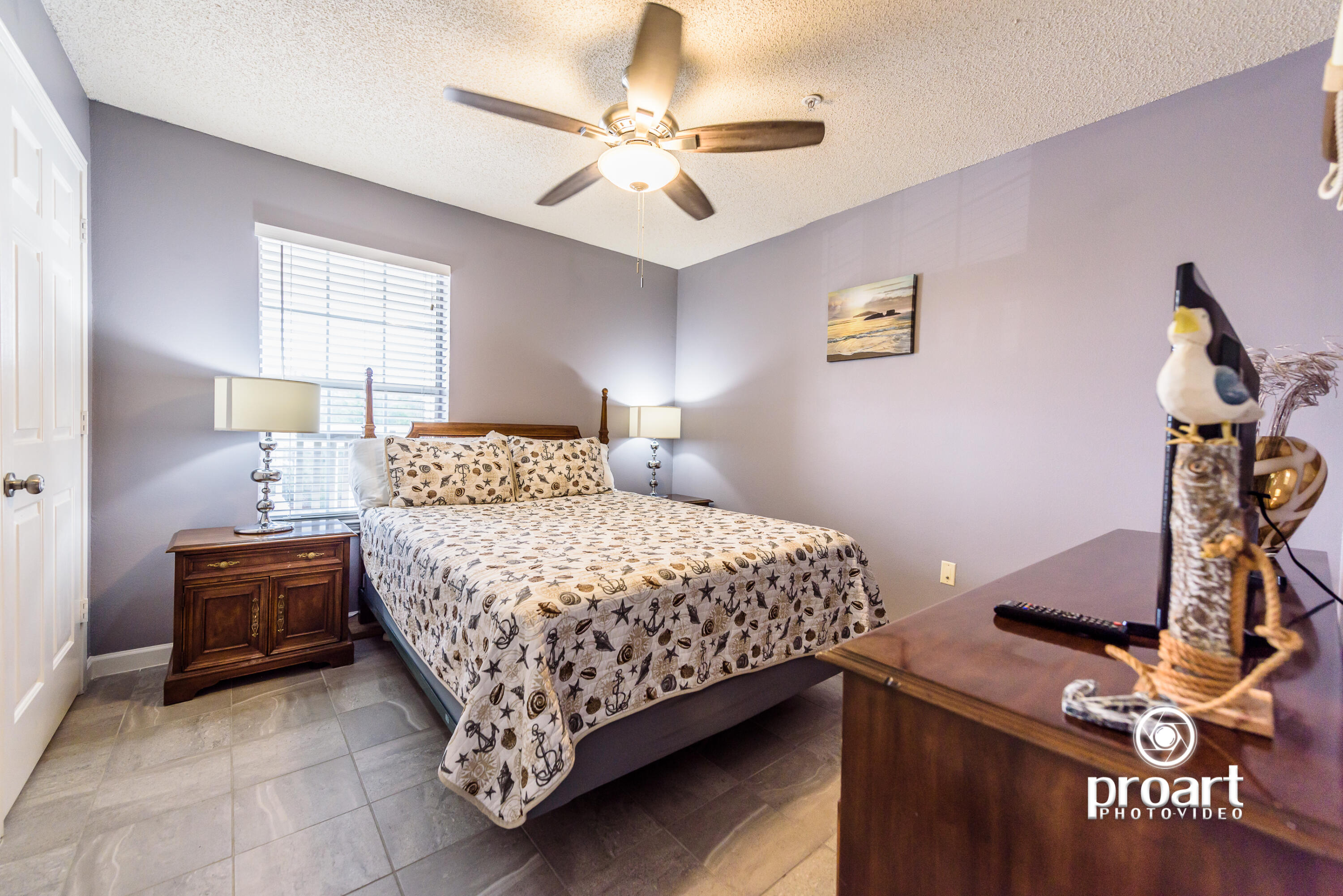 INDIAN LAKE - Residential