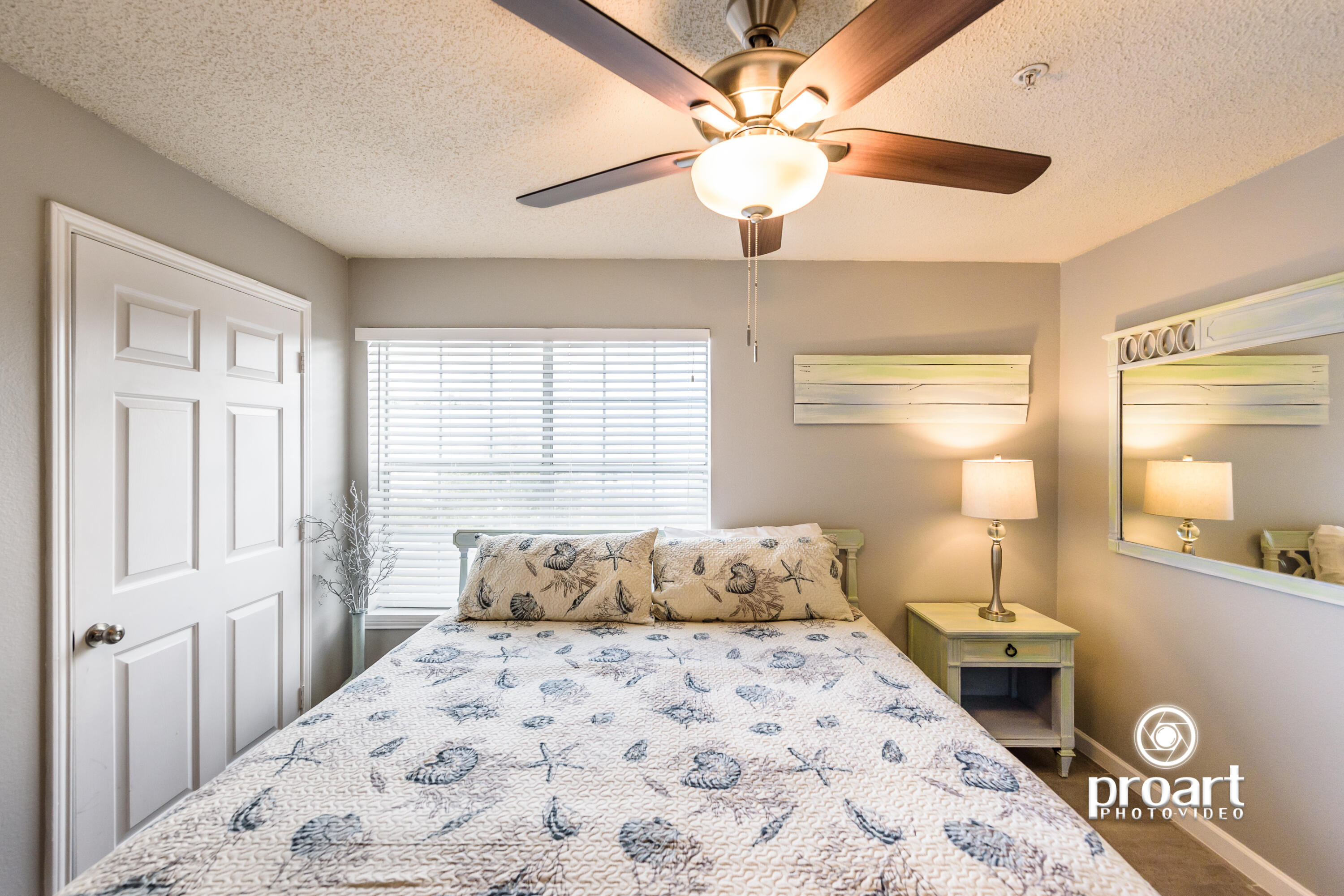 INDIAN LAKE - Residential