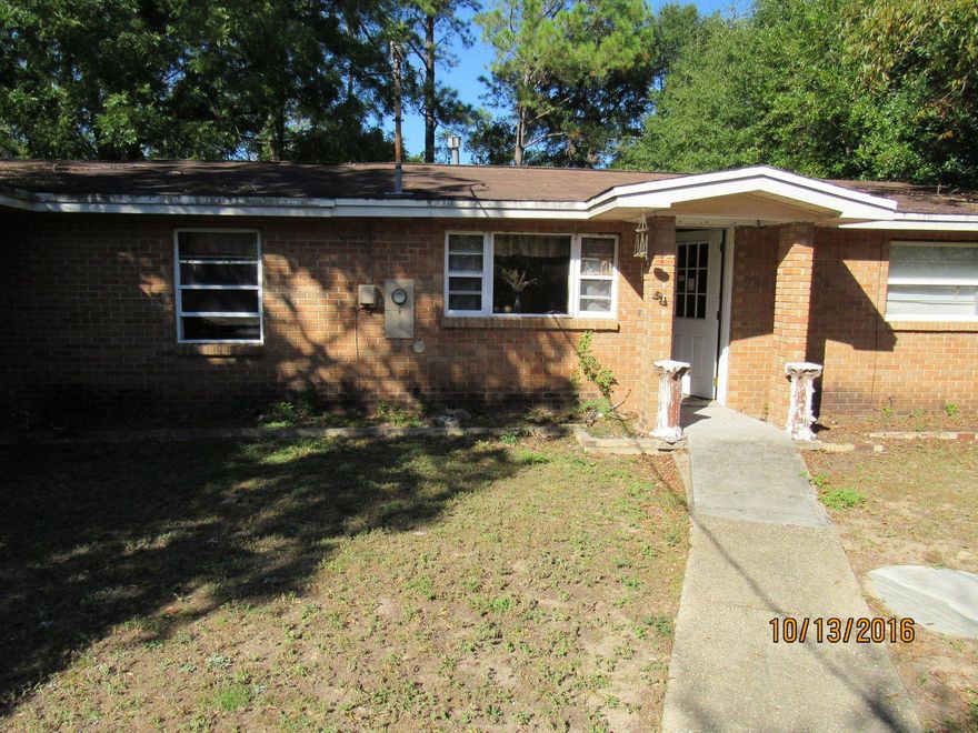 Your opportunity to take advantage of this REO opportunity is here. Conveniently located in the heart of Crestview, this all brick home rests at the end of a dead end street which means NO through traffic! A 3 bedroom 2 bath home, home has completely fenced yard, carport, storm windows, and storage shed. Inside you will find open floor plan with a great room feel. Floors are a combination of carpet, tile and laminate. A must see to appreciate so call today!
