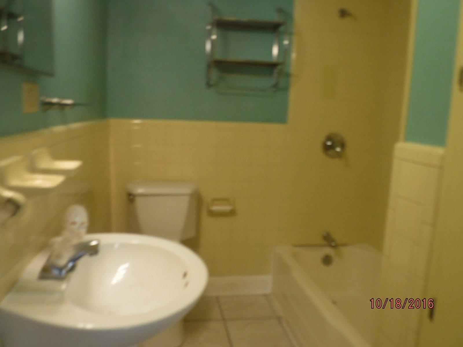 FAIRVIEW ADDN TO CRESTVIEW - Residential