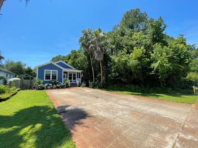 KELLYS 1ST ADDN - Residential Lease