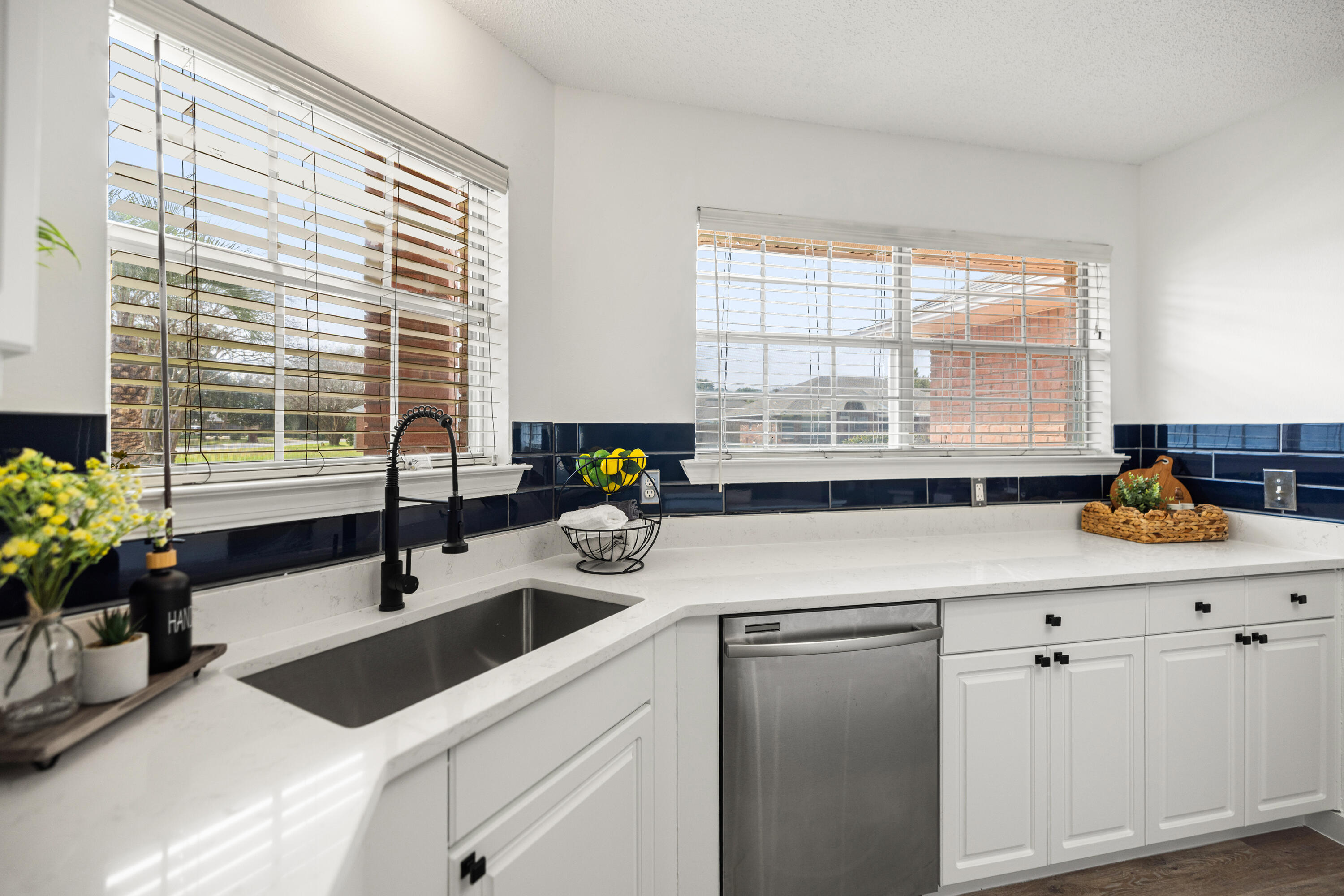 SANDY BEACH ESTATES - Residential