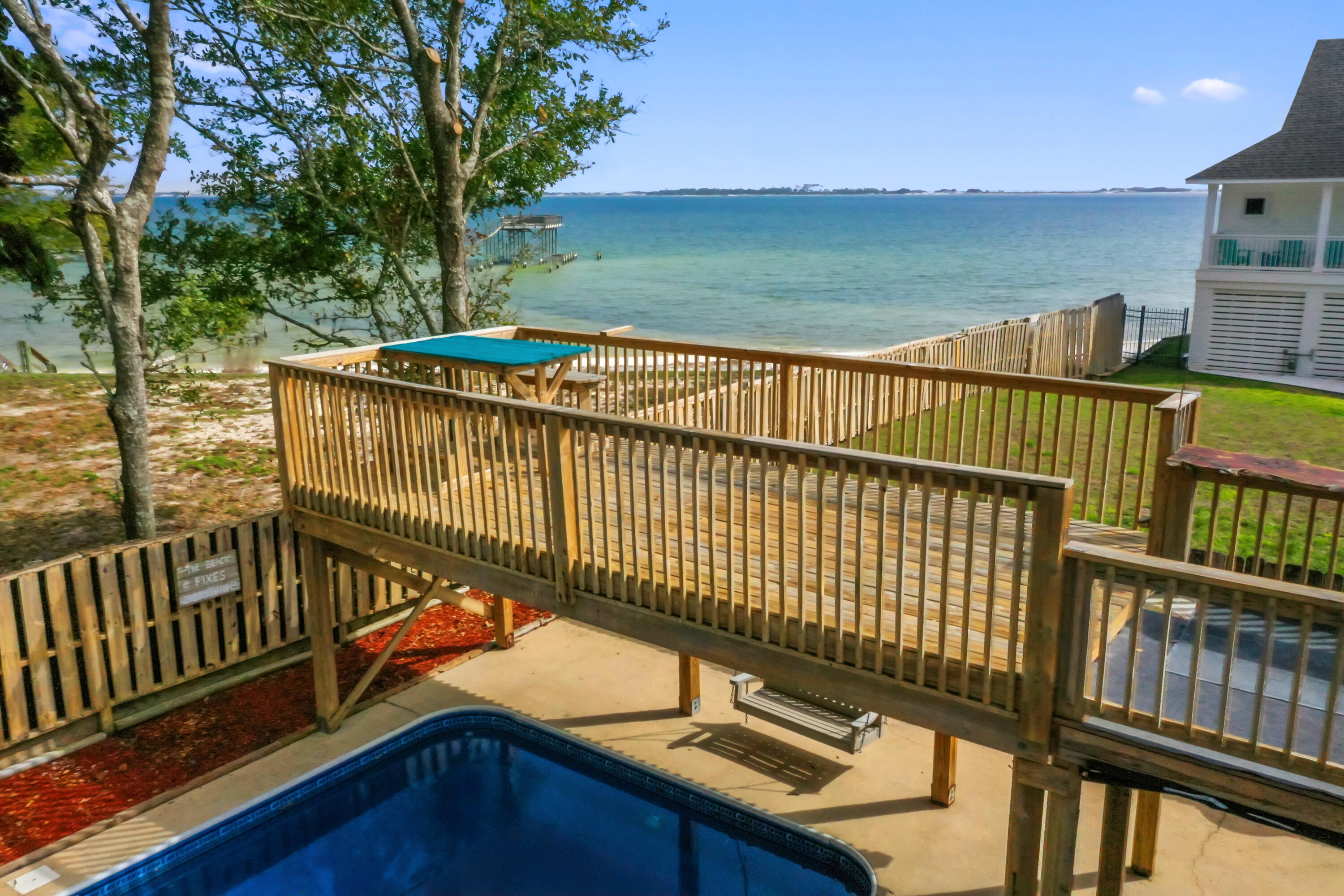 SANDY BEACH ESTATES - Residential