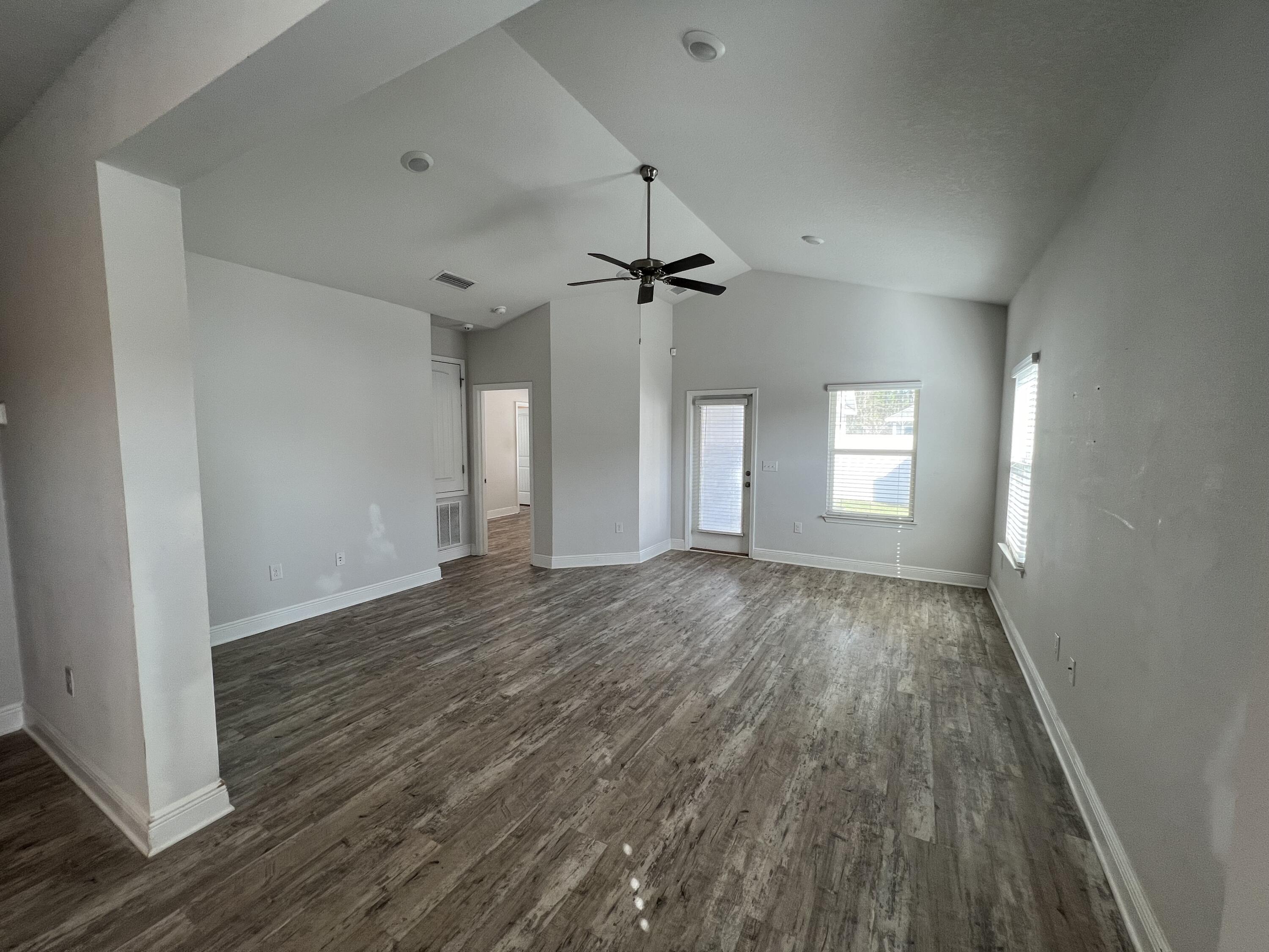 SOUTHERN PINES - Residential