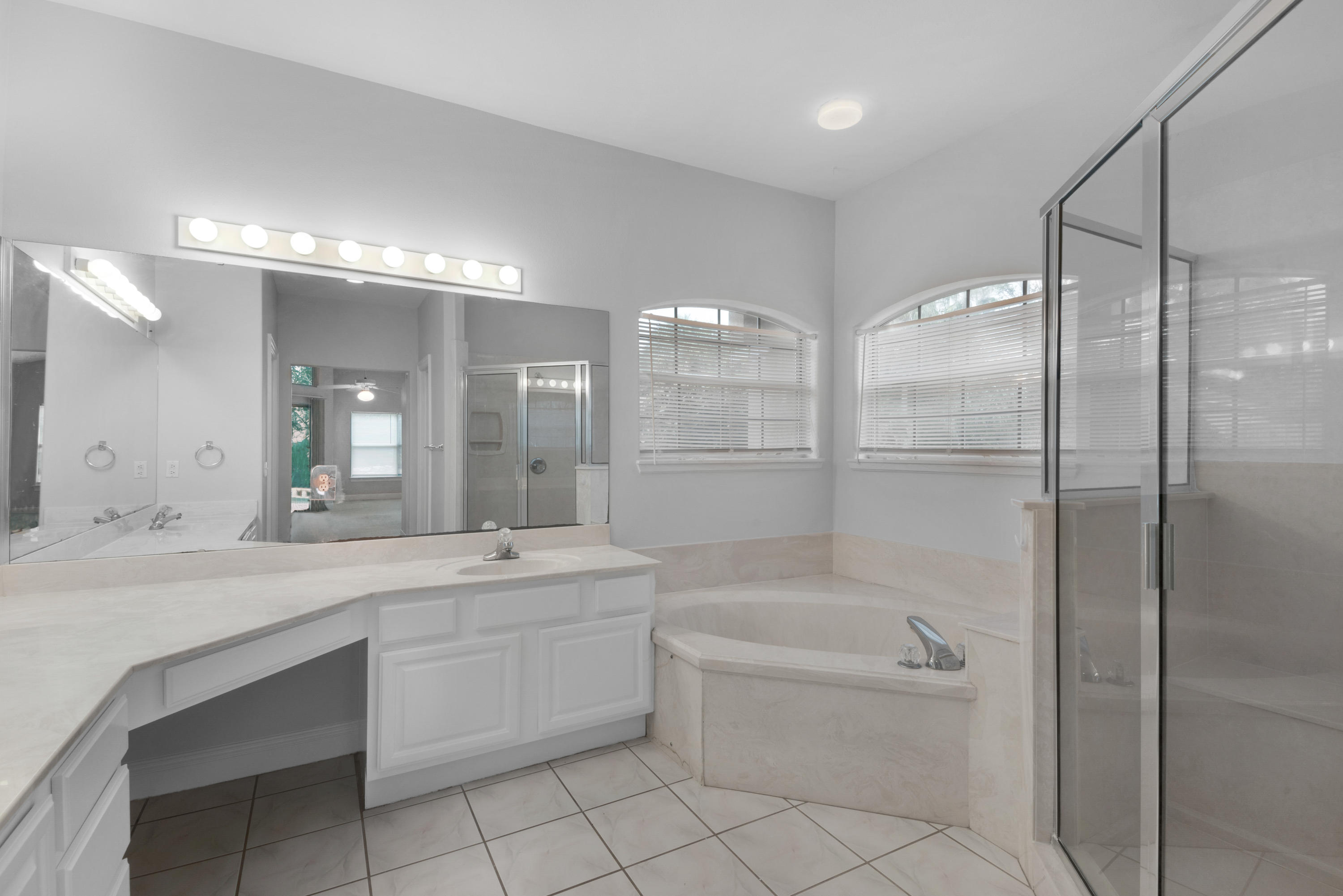 RIVIERA BEACH - Residential Lease