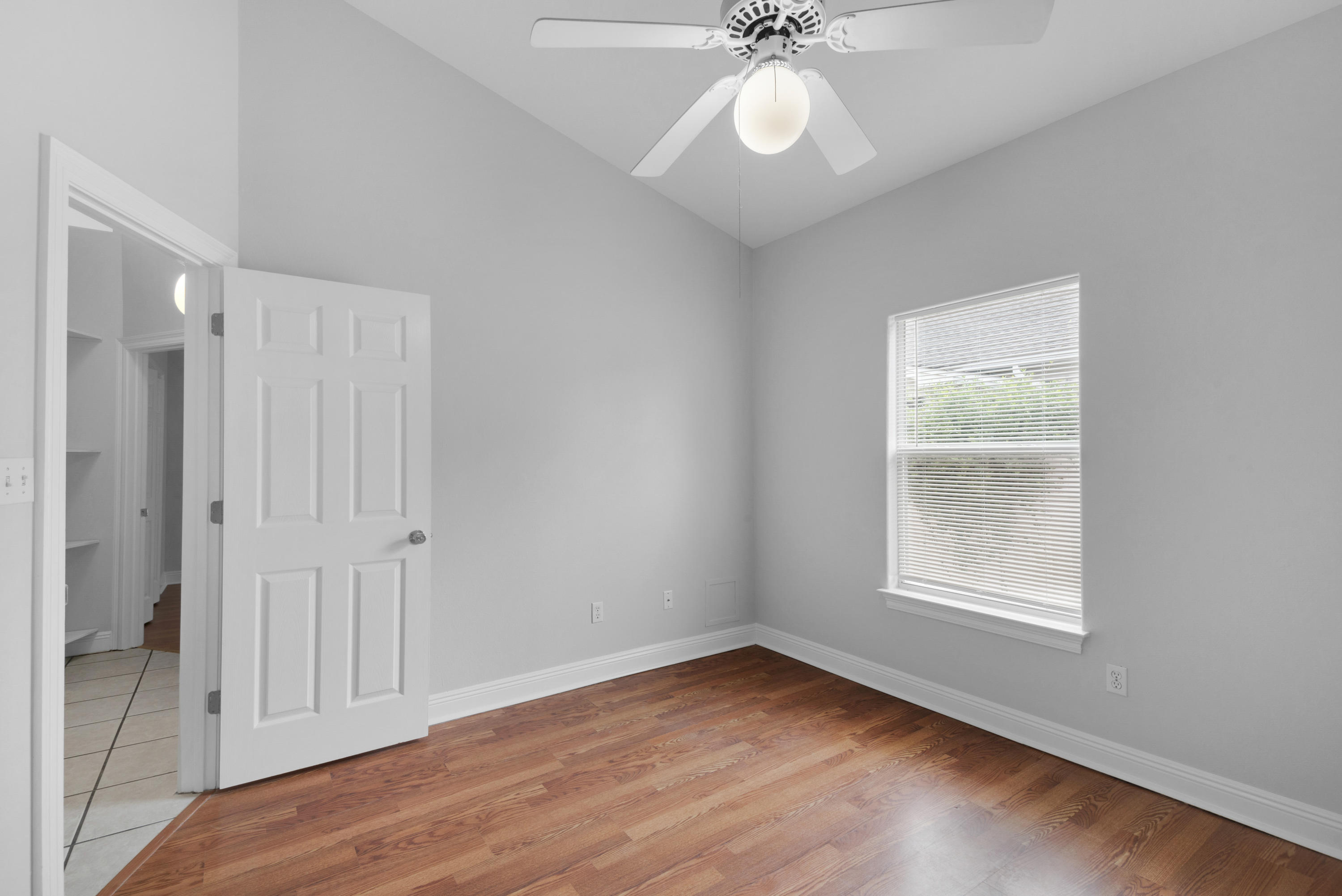 RIVIERA BEACH - Residential Lease