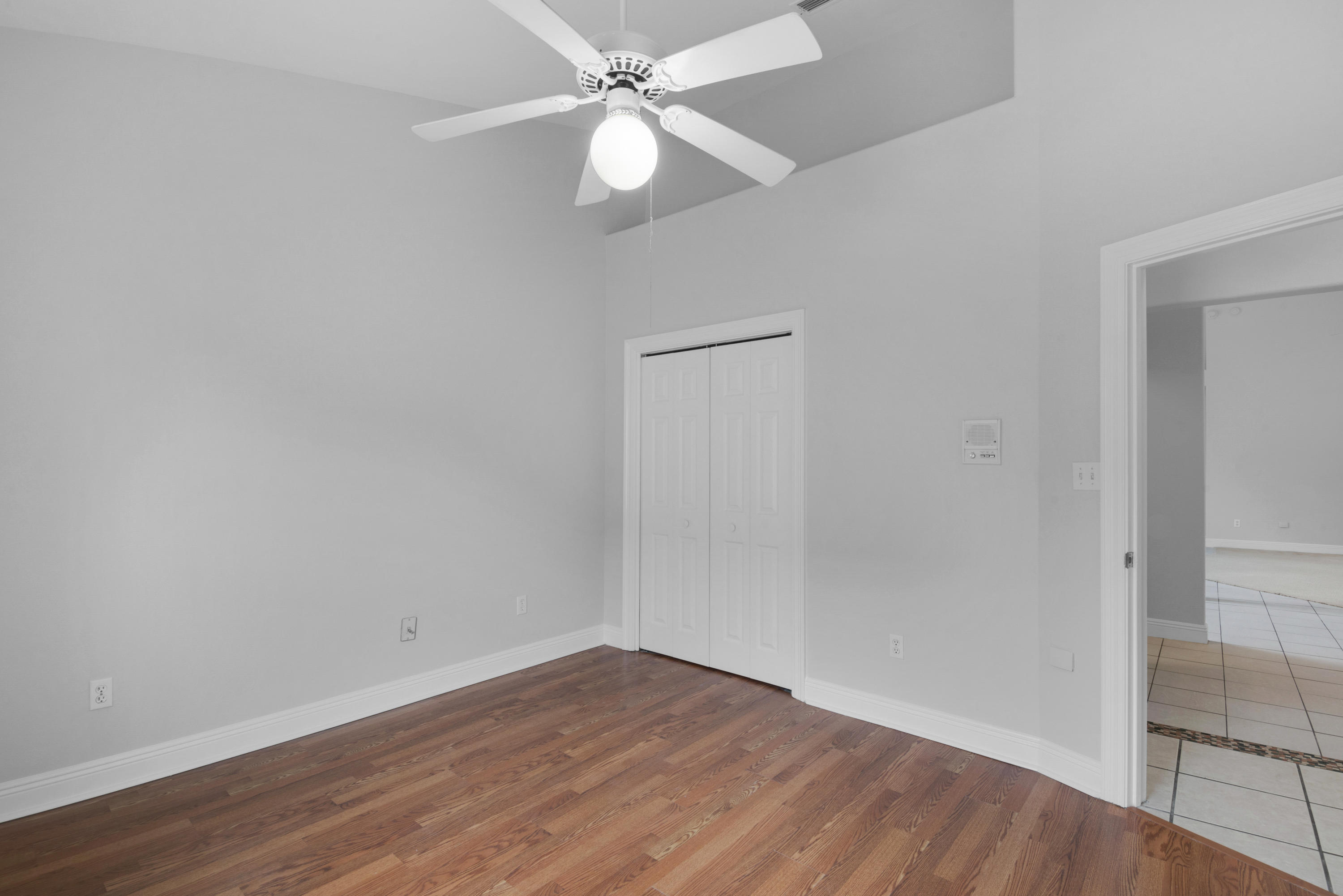 RIVIERA BEACH - Residential Lease