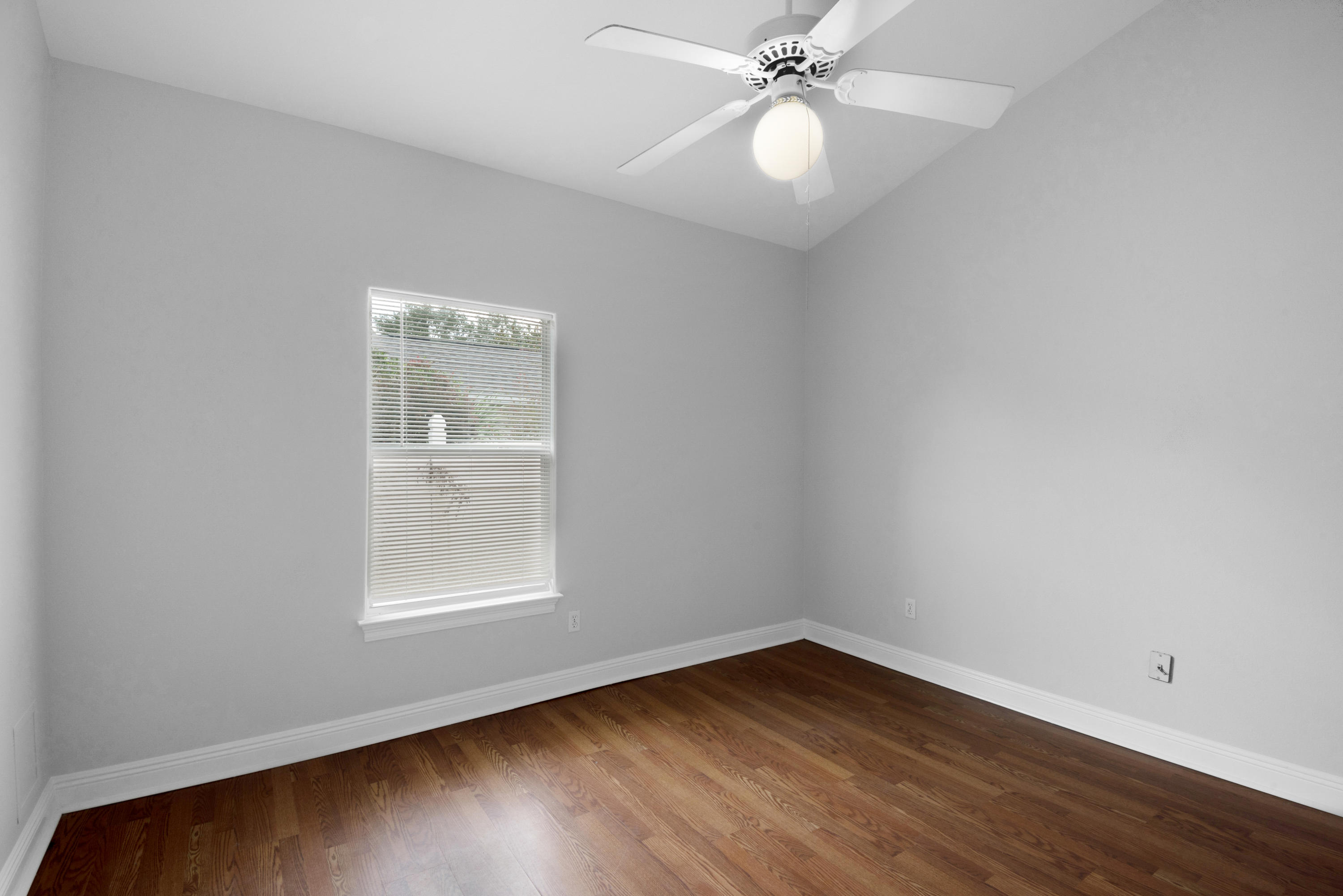 RIVIERA BEACH - Residential Lease