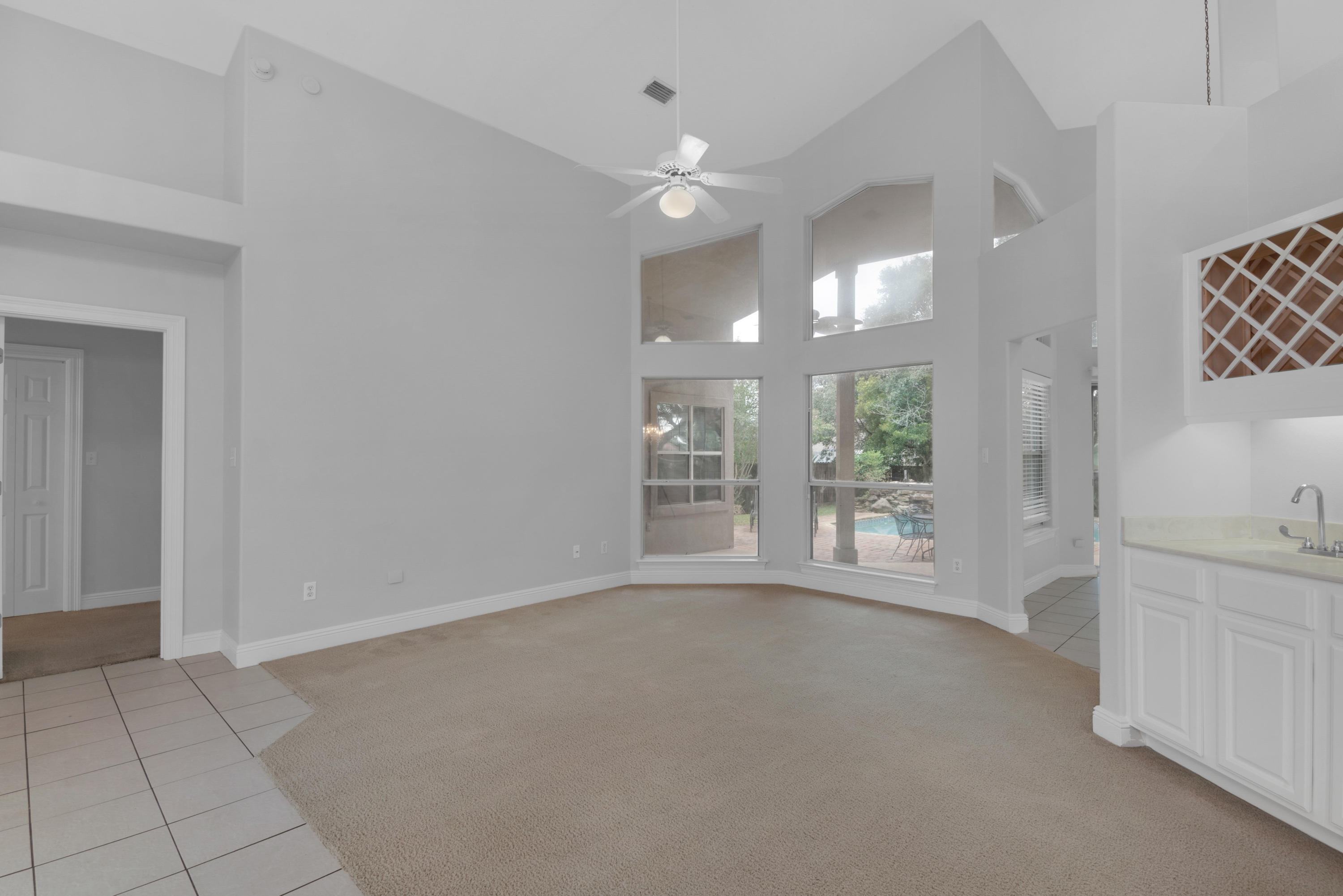RIVIERA BEACH - Residential Lease