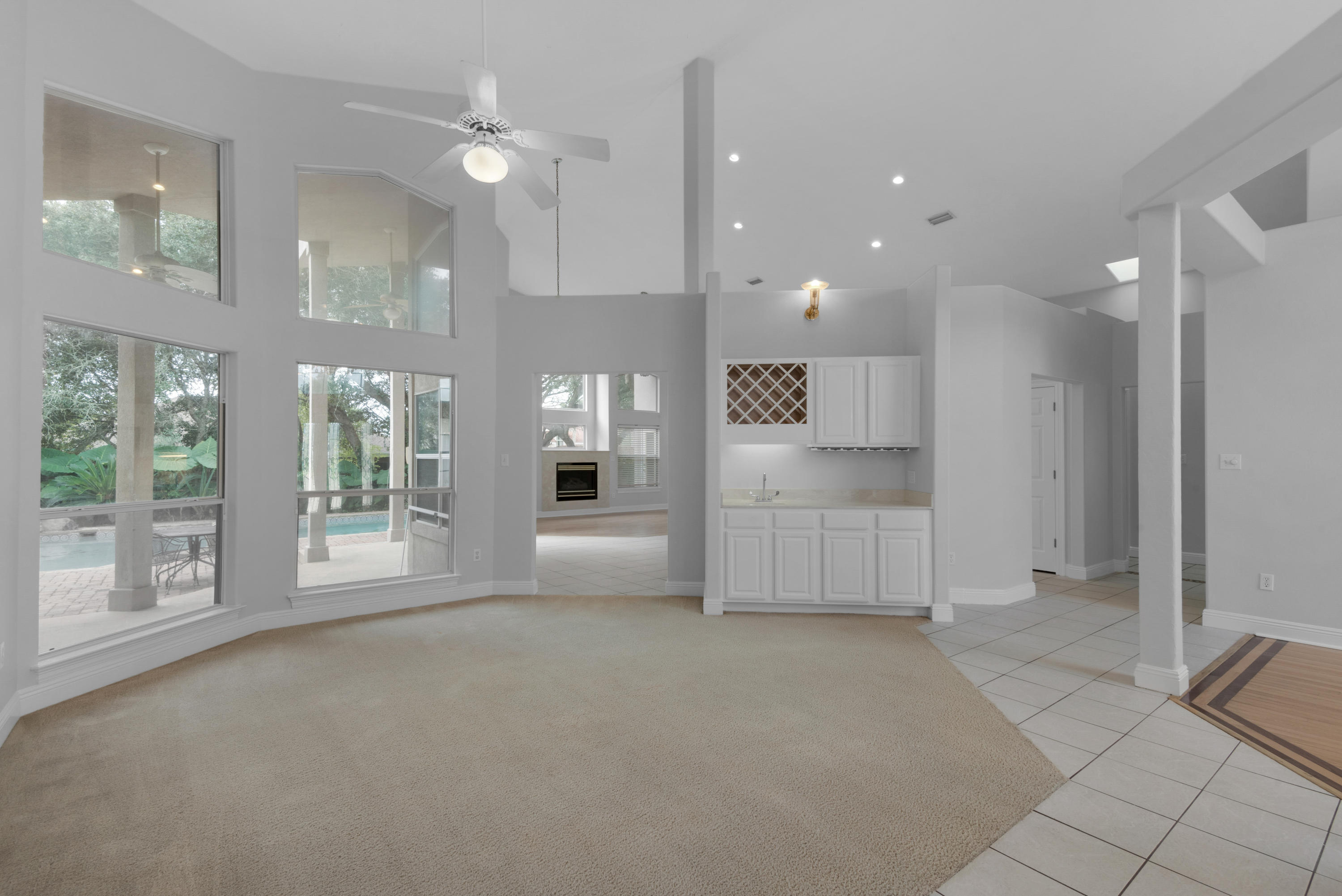 RIVIERA BEACH - Residential Lease