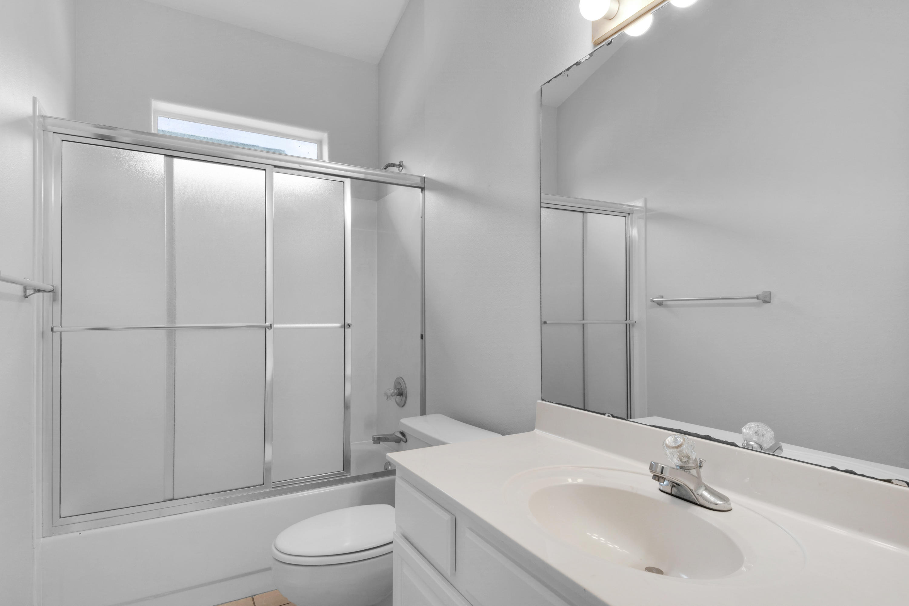 RIVIERA BEACH - Residential Lease