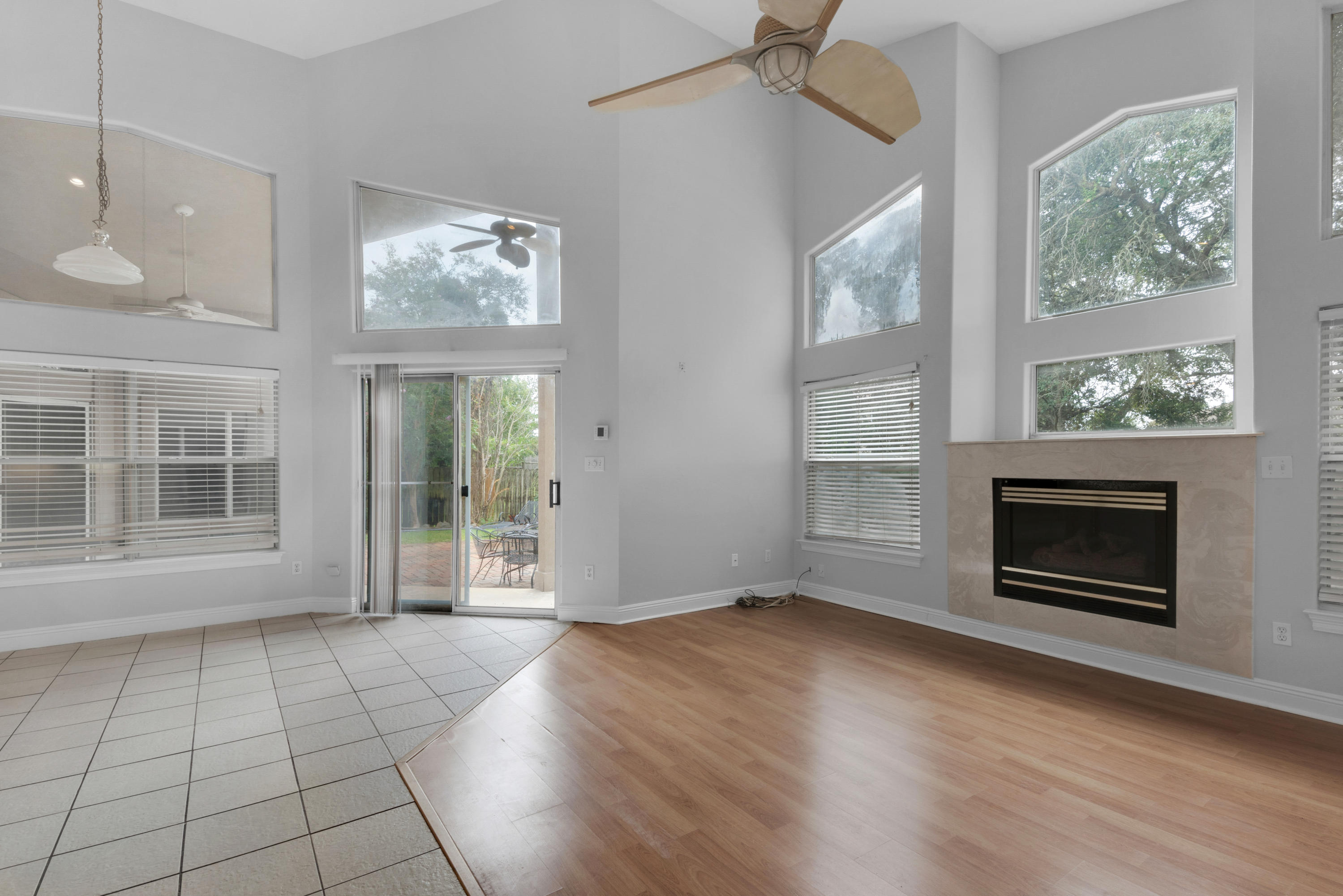 RIVIERA BEACH - Residential Lease