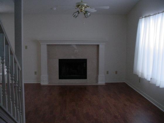 FALCON RIDGE - Residential Lease