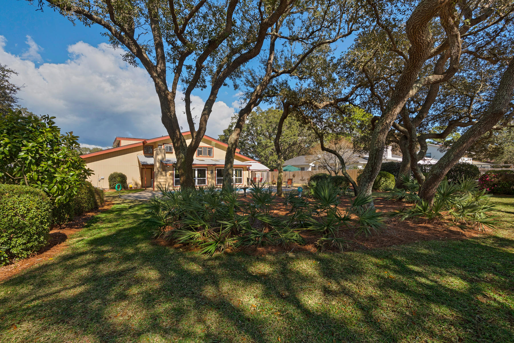 LAKE LORRAINE ESTATES 3 - Residential