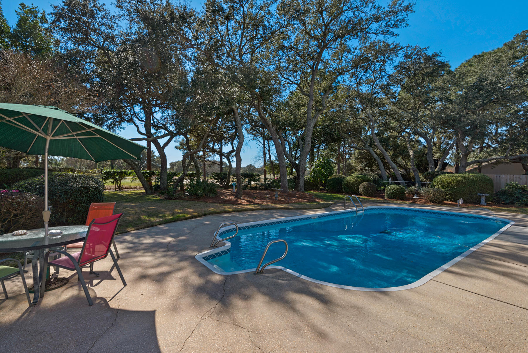 LAKE LORRAINE ESTATES 3 - Residential