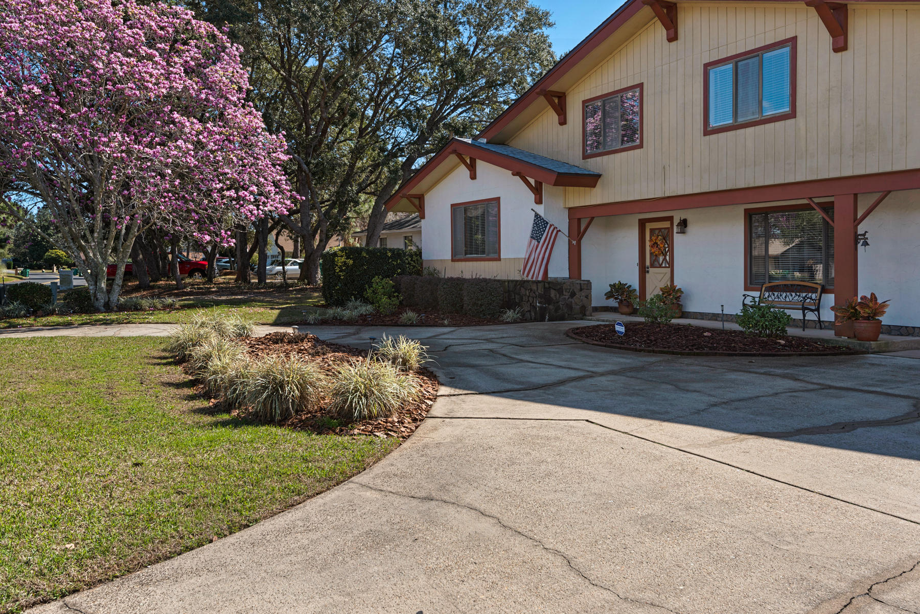 LAKE LORRAINE ESTATES 3 - Residential